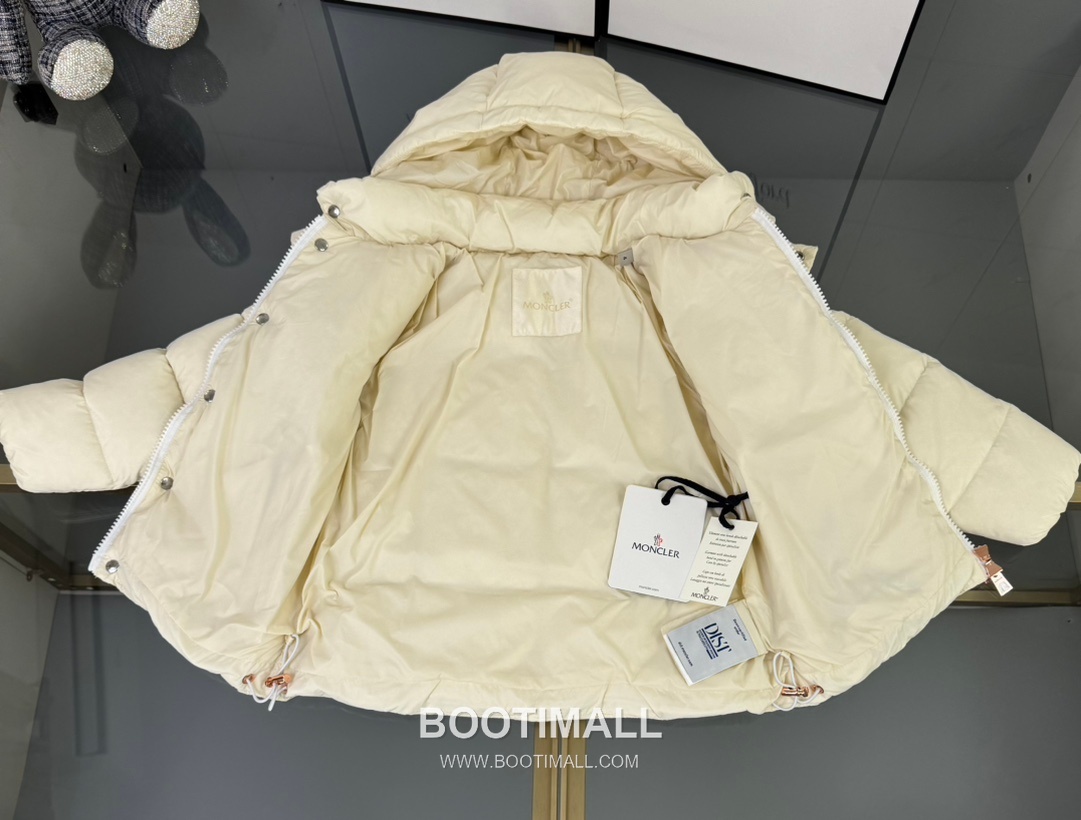 Balenciaga Cavettaz Long Down White Down Coat 발렌시아가 카베타즈 롱 다운 화이트 다운 코트 3