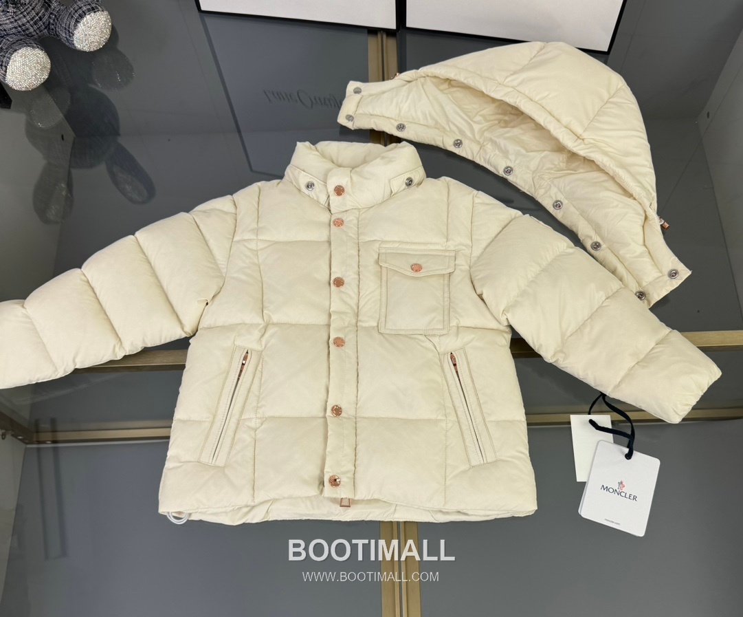 Balenciaga Cavettaz Long Down White Down Coat 발렌시아가 카베타즈 롱 다운 화이트 다운 코트 4