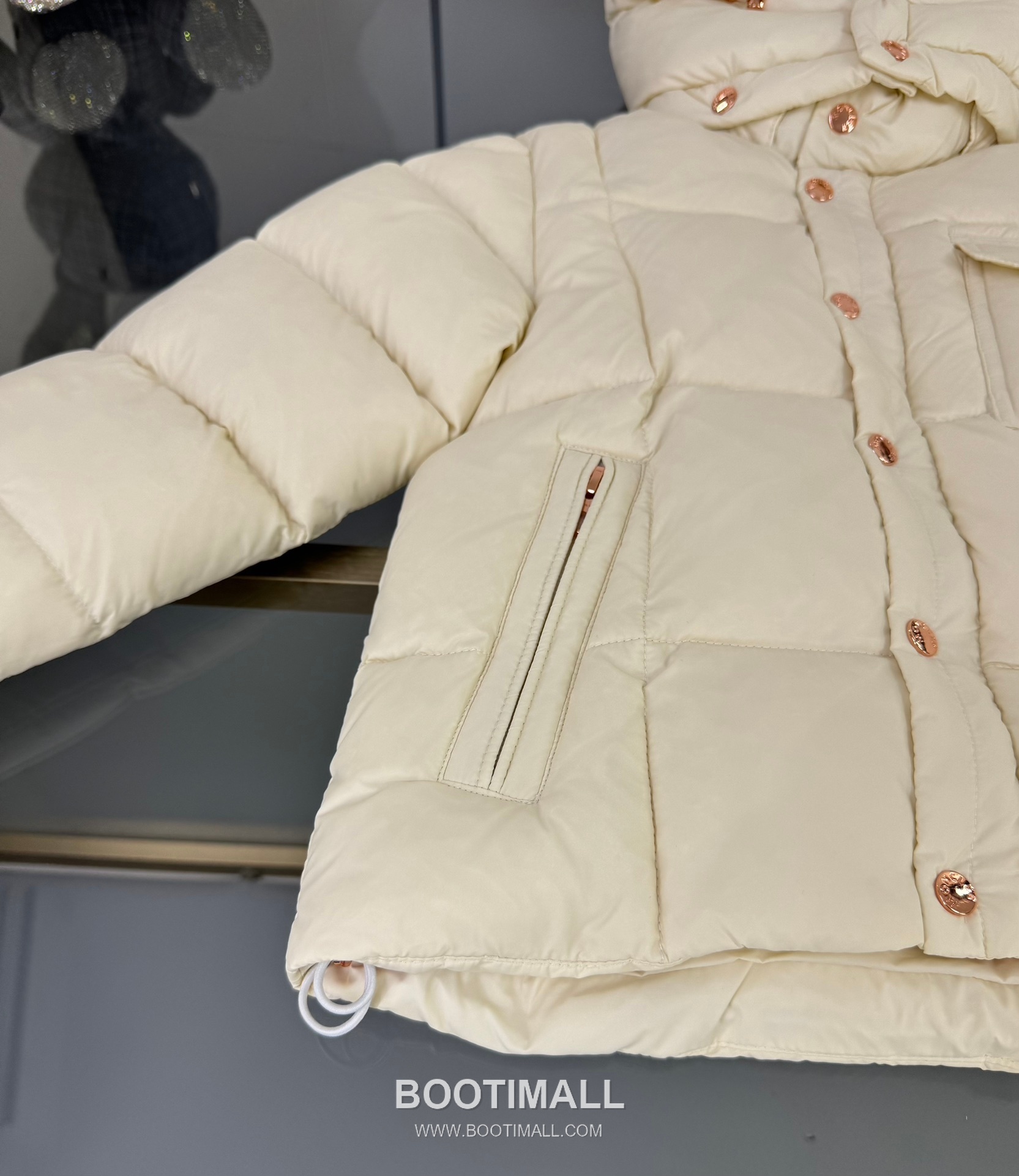 Balenciaga Cavettaz Long Down White Down Coat 발렌시아가 카베타즈 롱 다운 화이트 다운 코트 6