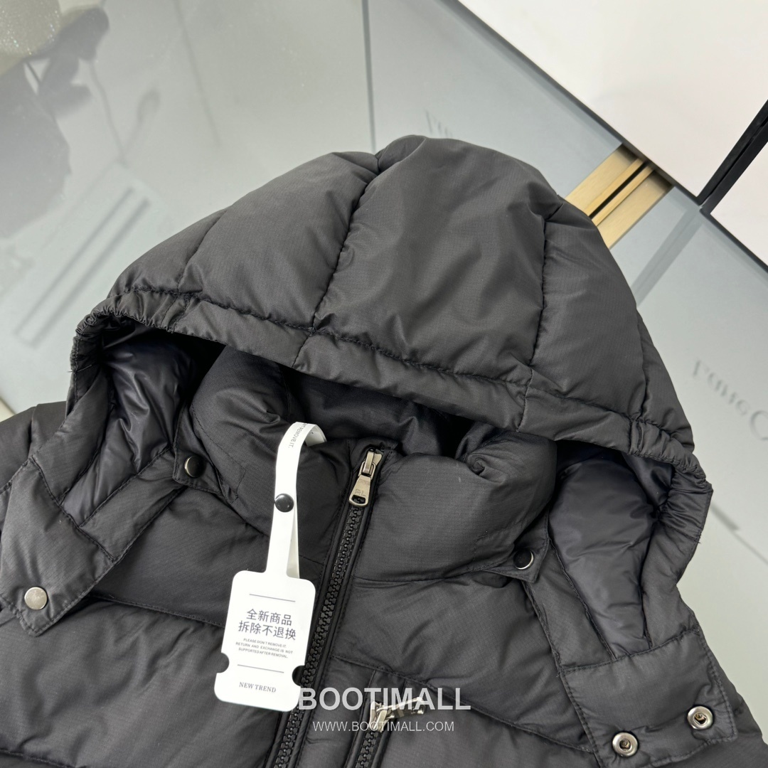 Balenciaga Classic Hooded Down Down Jacket 발렌시아가 클래식 후드 다운 다운 자켓 5