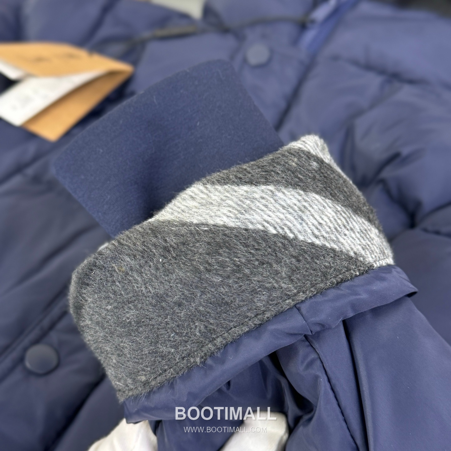 Burberry Long Hooded Down Coat Polyester, White Duck Down Black 버버리 롱 후드 다운 코트 폴리에스터, 화이트 덕다운 블랙 7