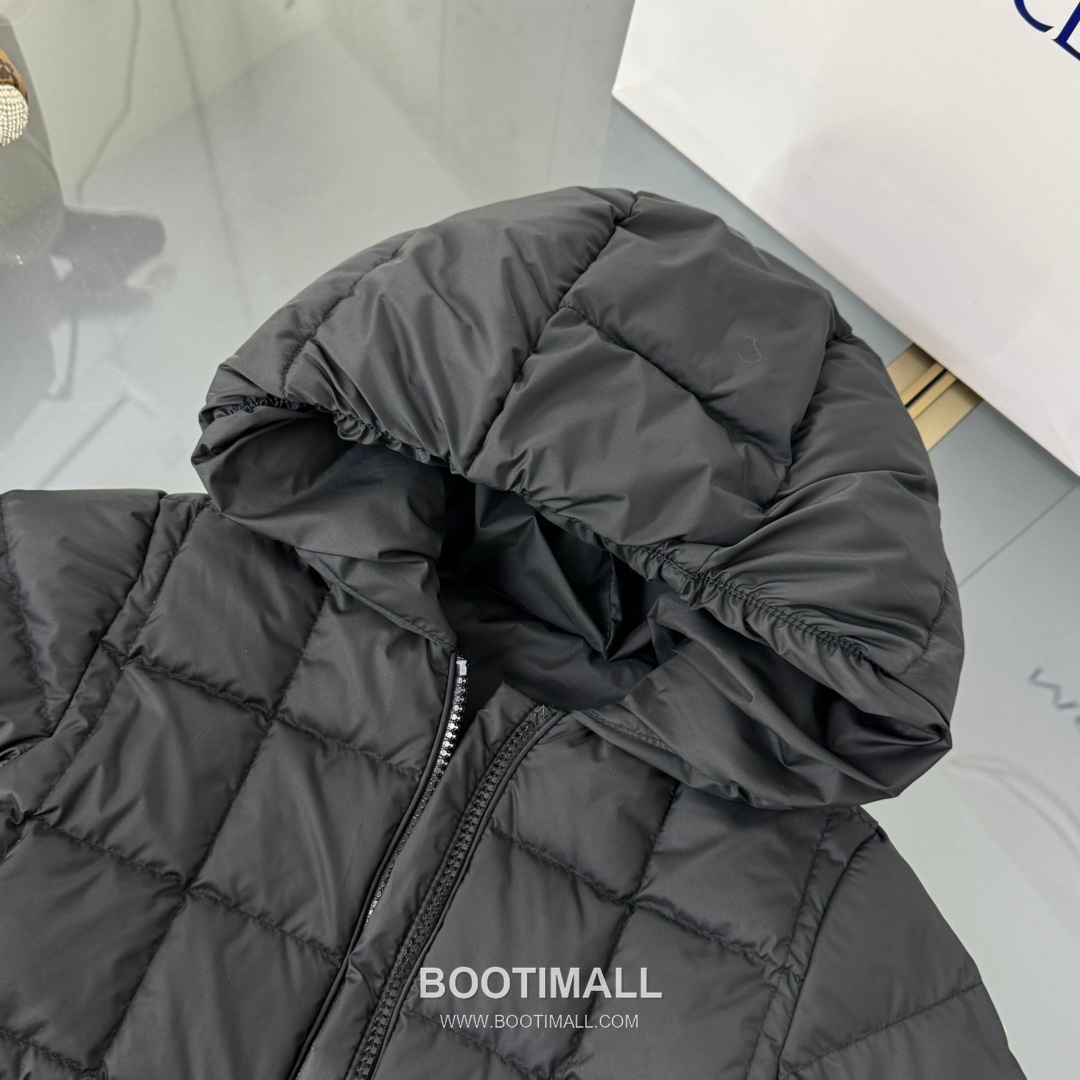 Balenciaga Mid-Length Down Duck Down Down Jacket 발렌시아가 미들 다운 덕다운 다운 재킷 6