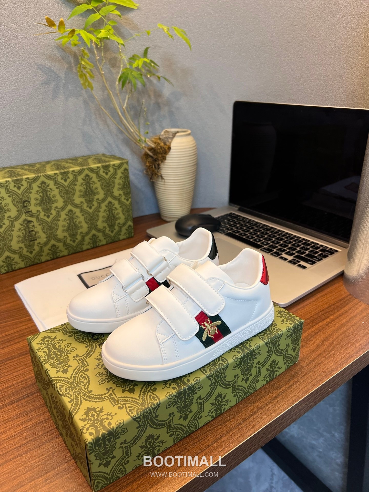 Gucci Breathable Lining Lambskin, Rubber Shoes 구찌 통기성 라이닝 양가죽, 고무 슈즈 1