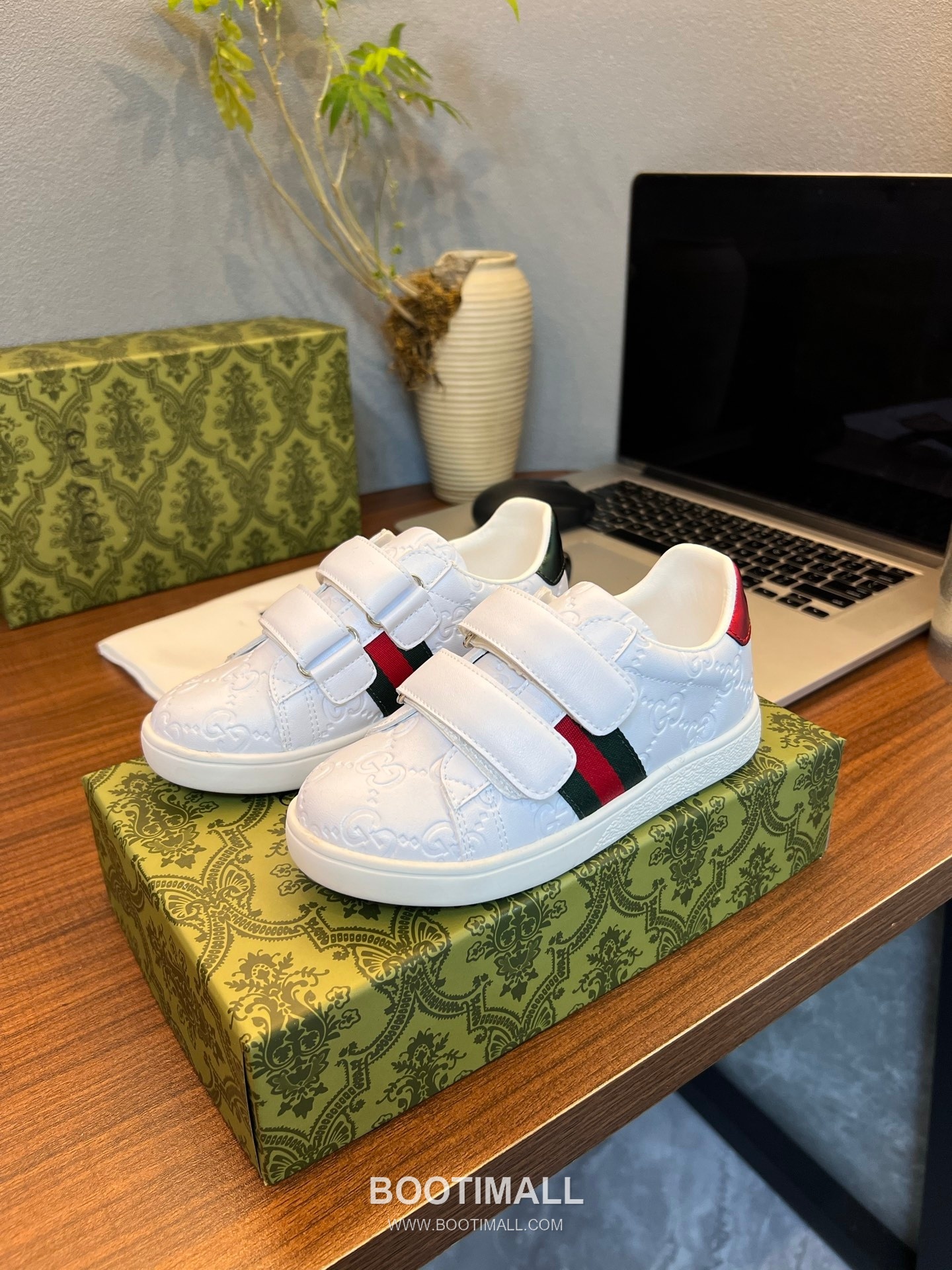 Gucci Breathable Lining Lambskin, Rubber Shoes 구찌 통기성 라이닝 양가죽, 고무 슈즈 1