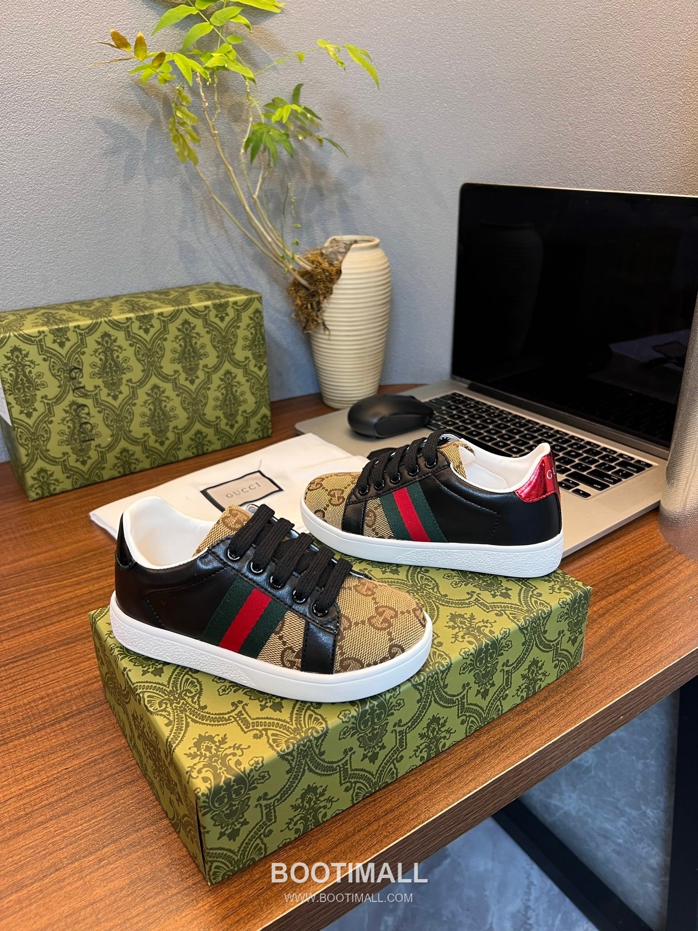 Gucci Breathable Lining Lambskin, Rubber Shoes 구찌 통기성 라이닝 양가죽, 고무 슈즈 2