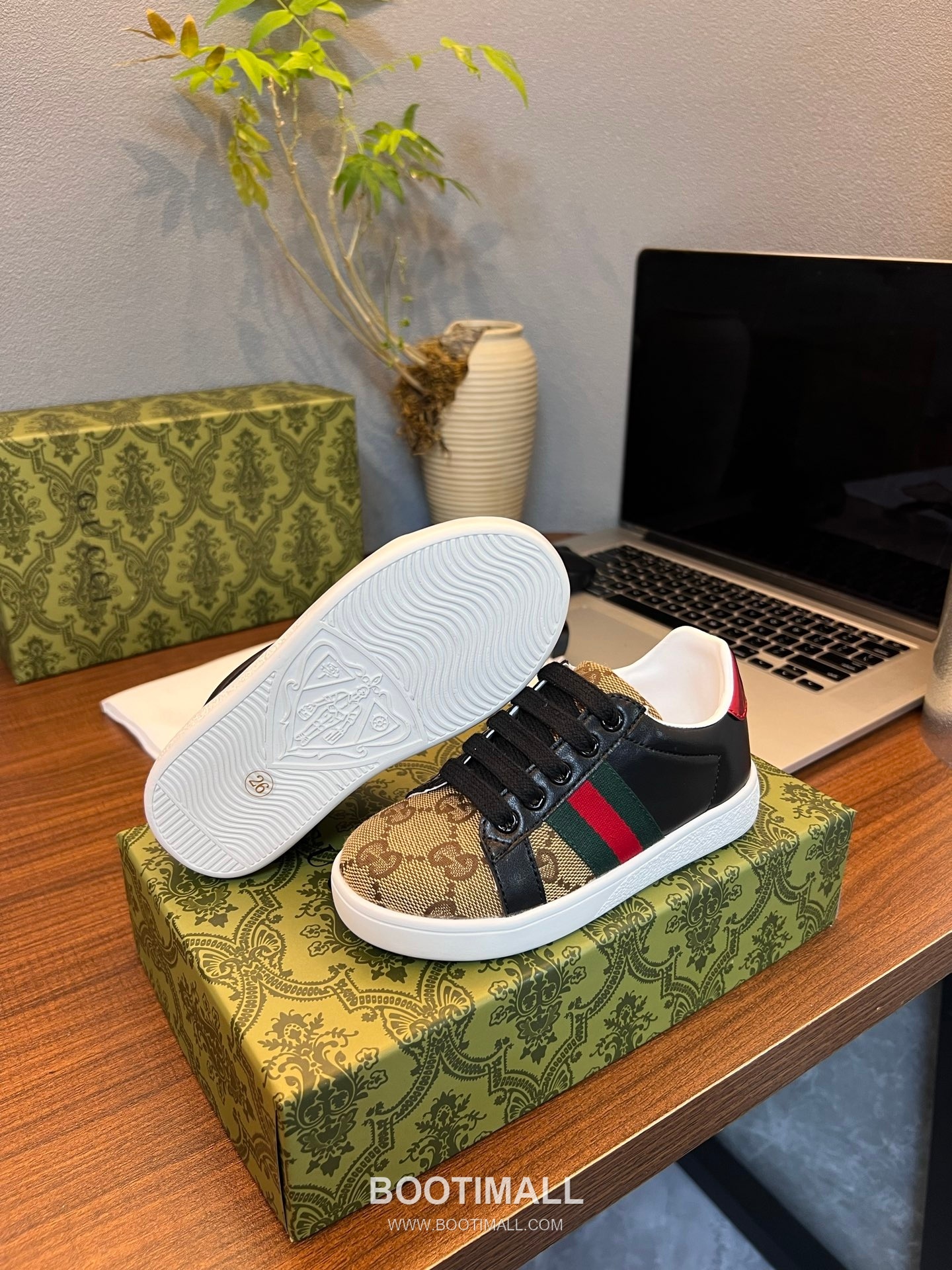 Gucci Breathable Lining Lambskin, Rubber Shoes 구찌 통기성 라이닝 양가죽, 고무 슈즈 9