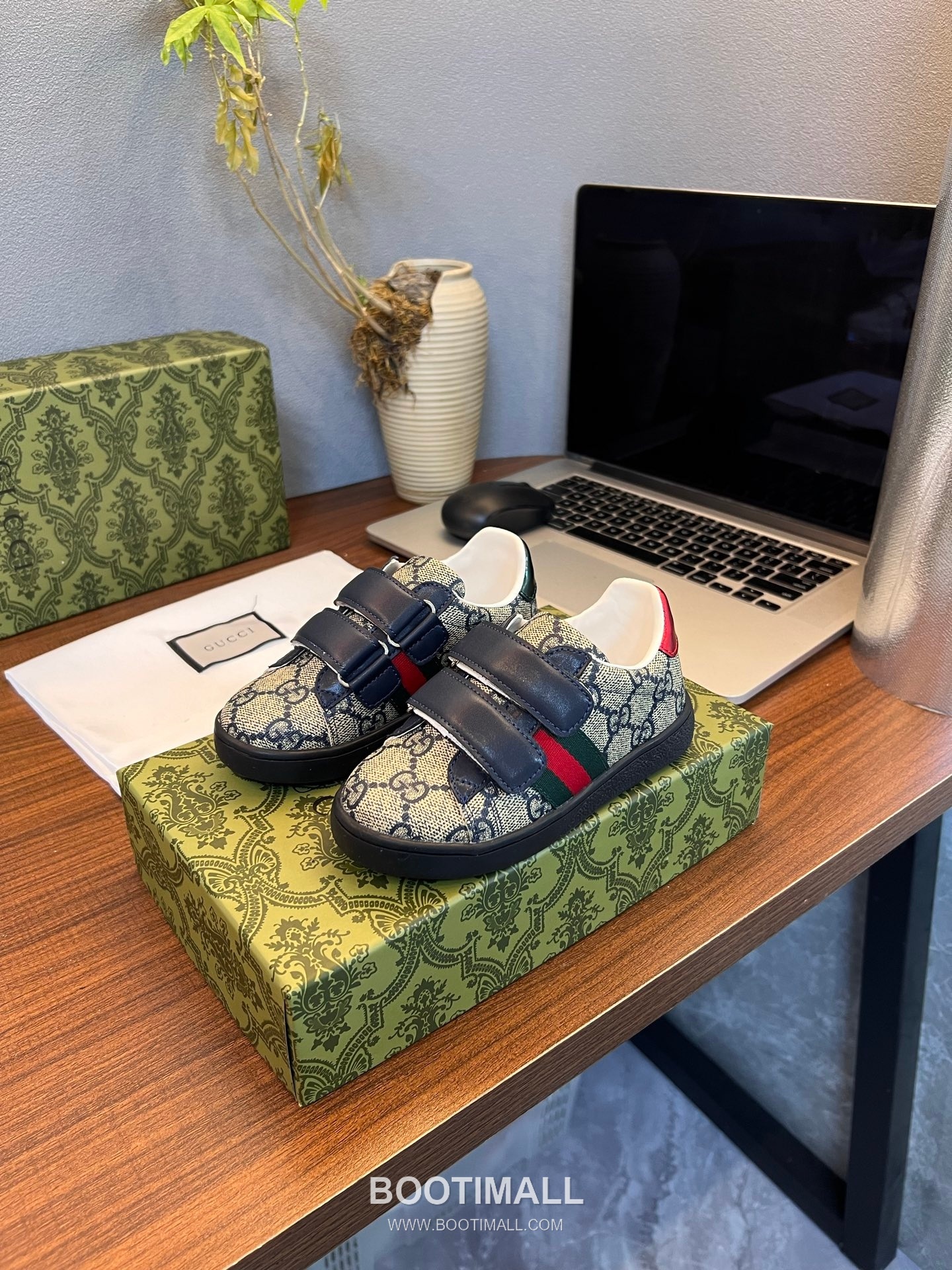 Gucci Breathable Lining Lambskin, Rubber Shoes 구찌 통기성 라이닝 양가죽, 고무 슈즈 1