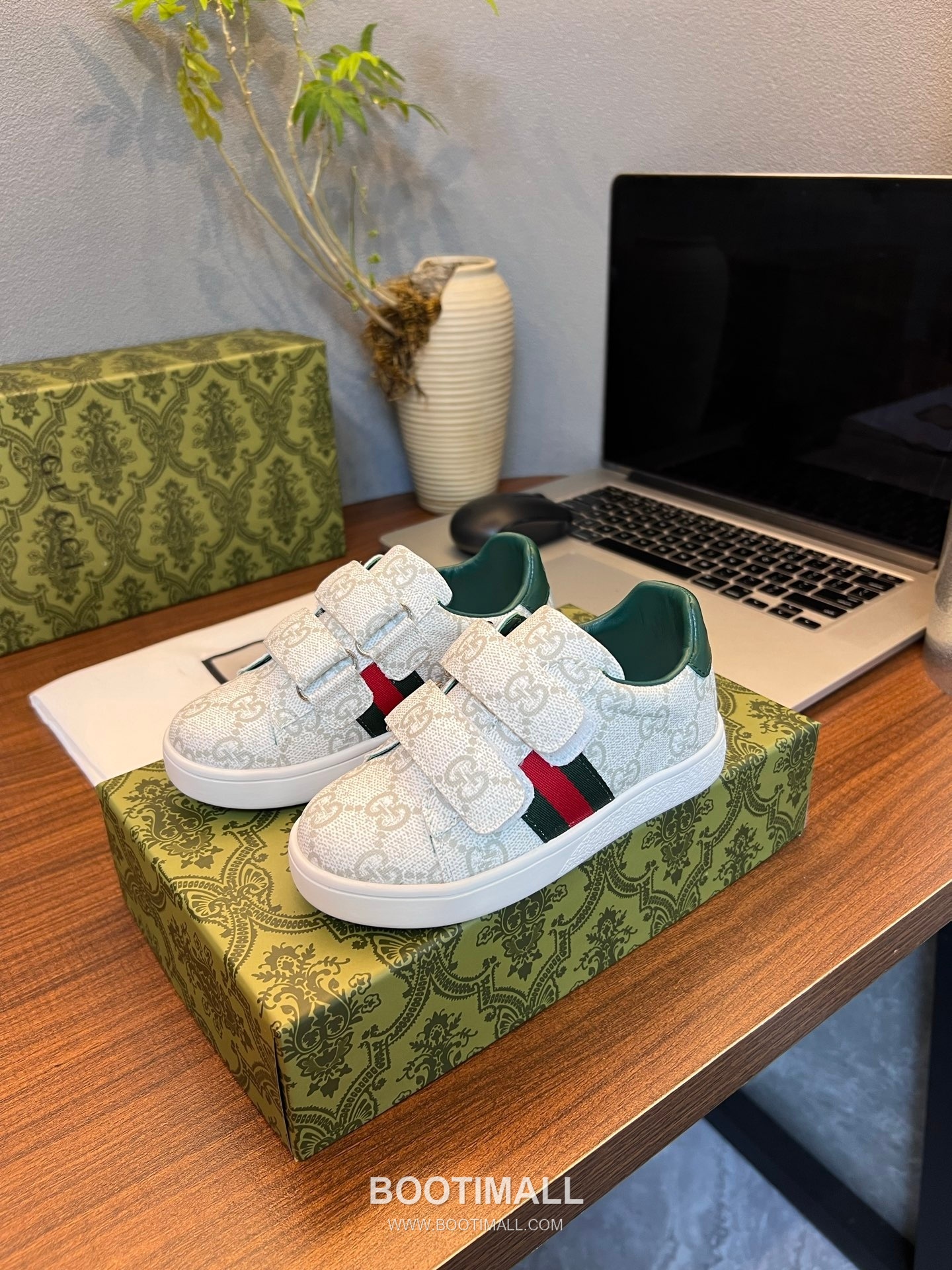 Gucci Breathable Lining Lambskin, Rubber Shoes 구찌 통기성 라이닝 양가죽, 고무 슈즈 1