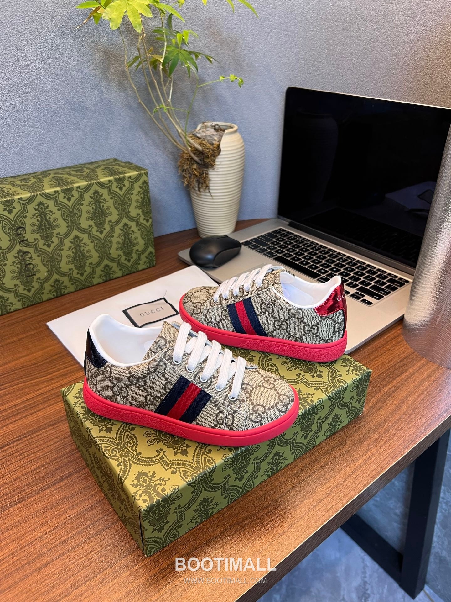 Gucci Breathable Lining Lambskin, Rubber Shoes 구찌 통기성 라이닝 양가죽, 고무 슈즈 2