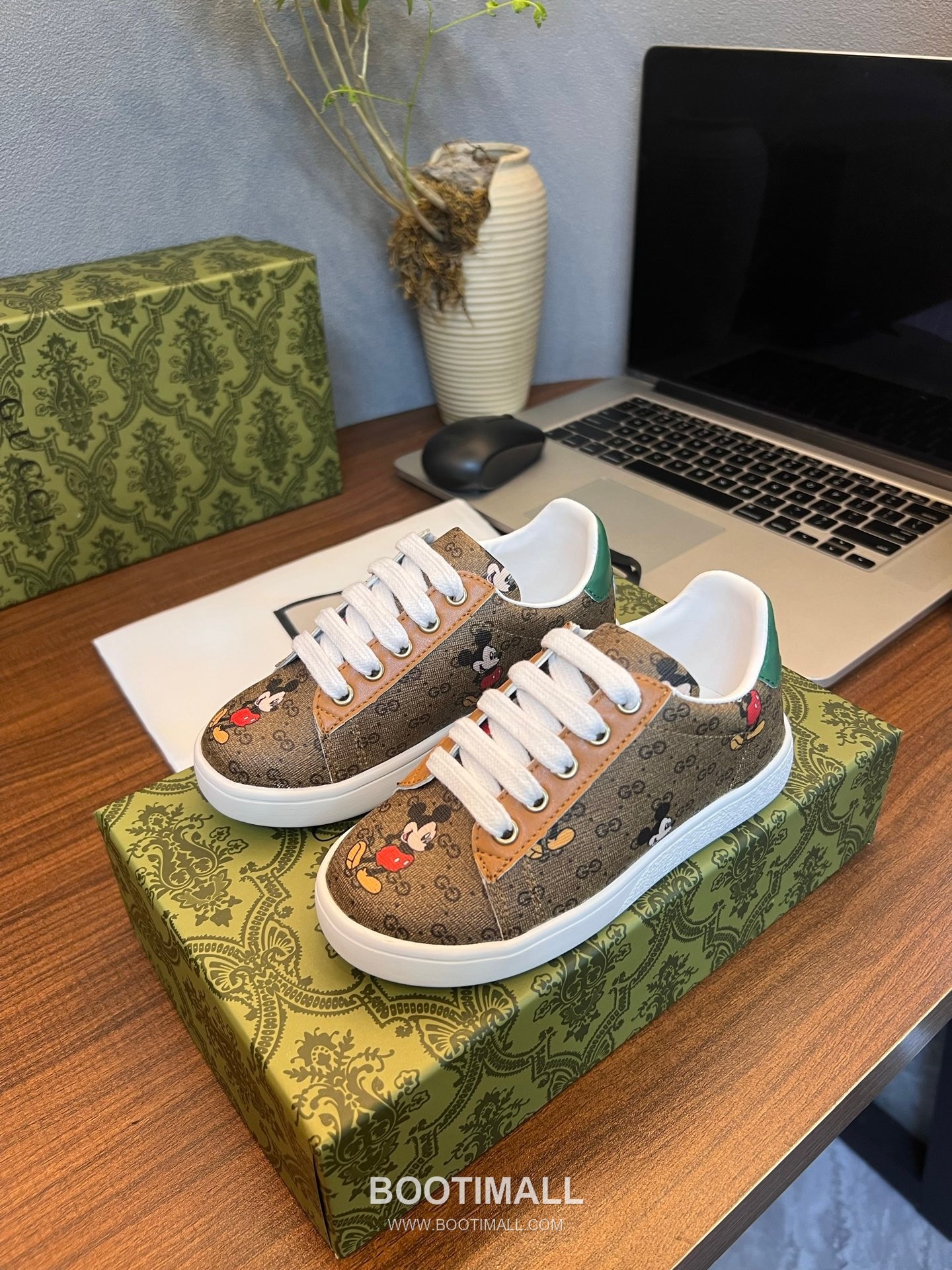 Gucci Breathable Lining Lambskin, Rubber Shoes 구찌 통기성 라이닝 양가죽, 고무 슈즈 2