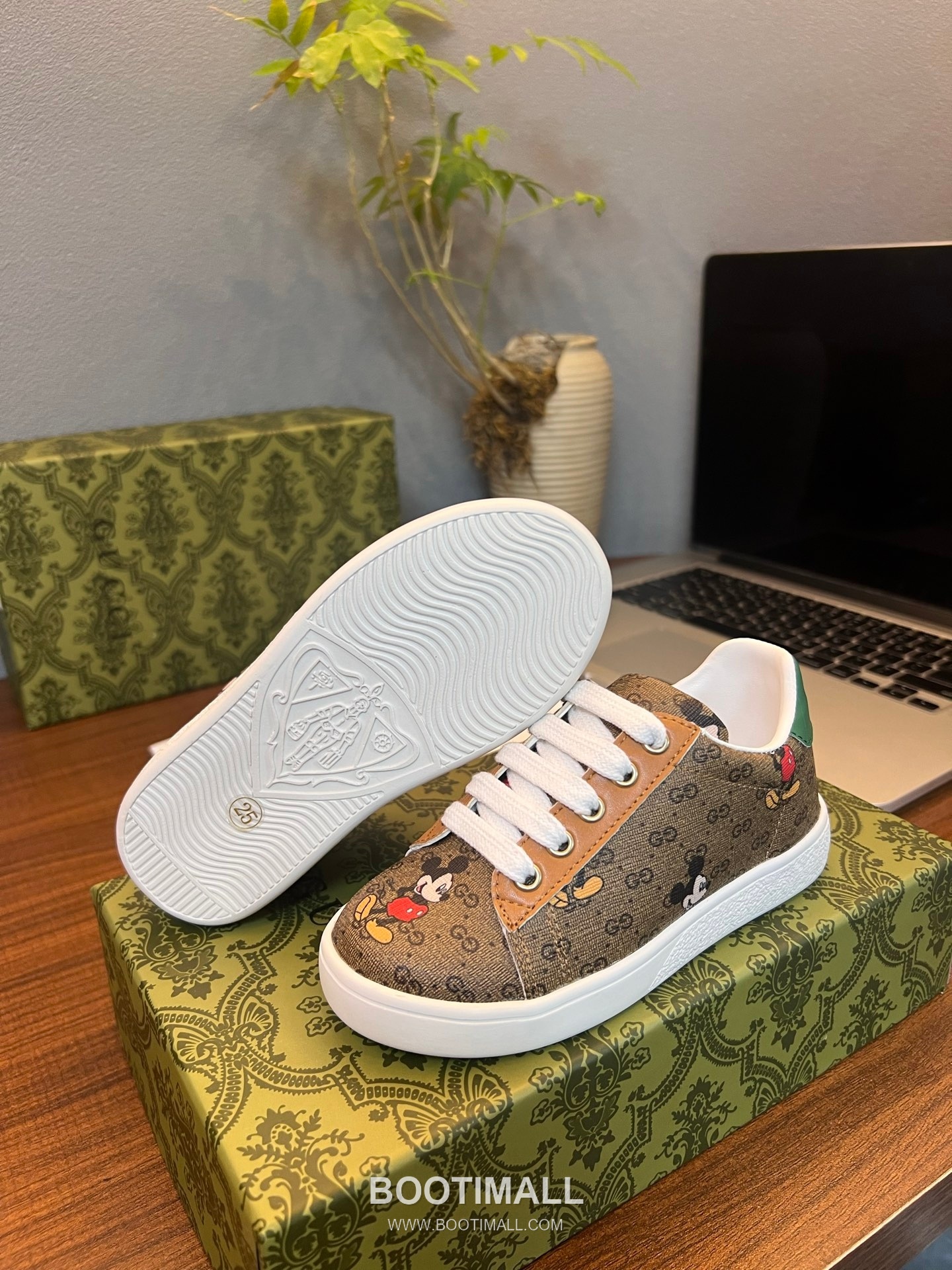 Gucci Breathable Lining Lambskin, Rubber Shoes 구찌 통기성 라이닝 양가죽, 고무 슈즈 9