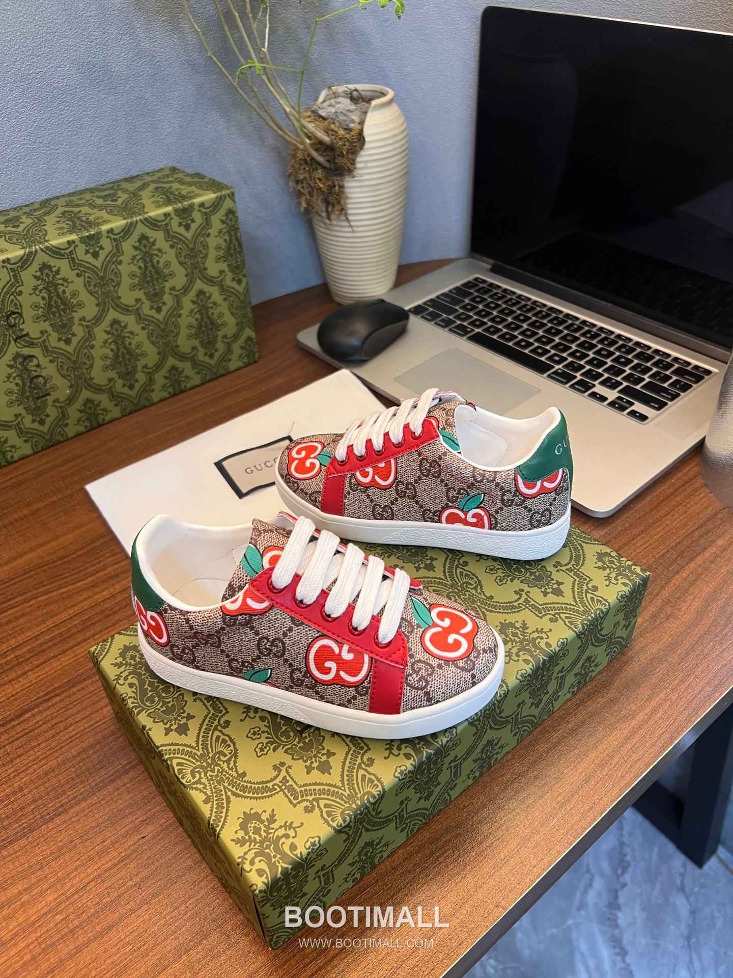 Gucci Breathable Lining Lambskin, Rubber Shoes 구찌 통기성 라이닝 양가죽, 고무 슈즈 2