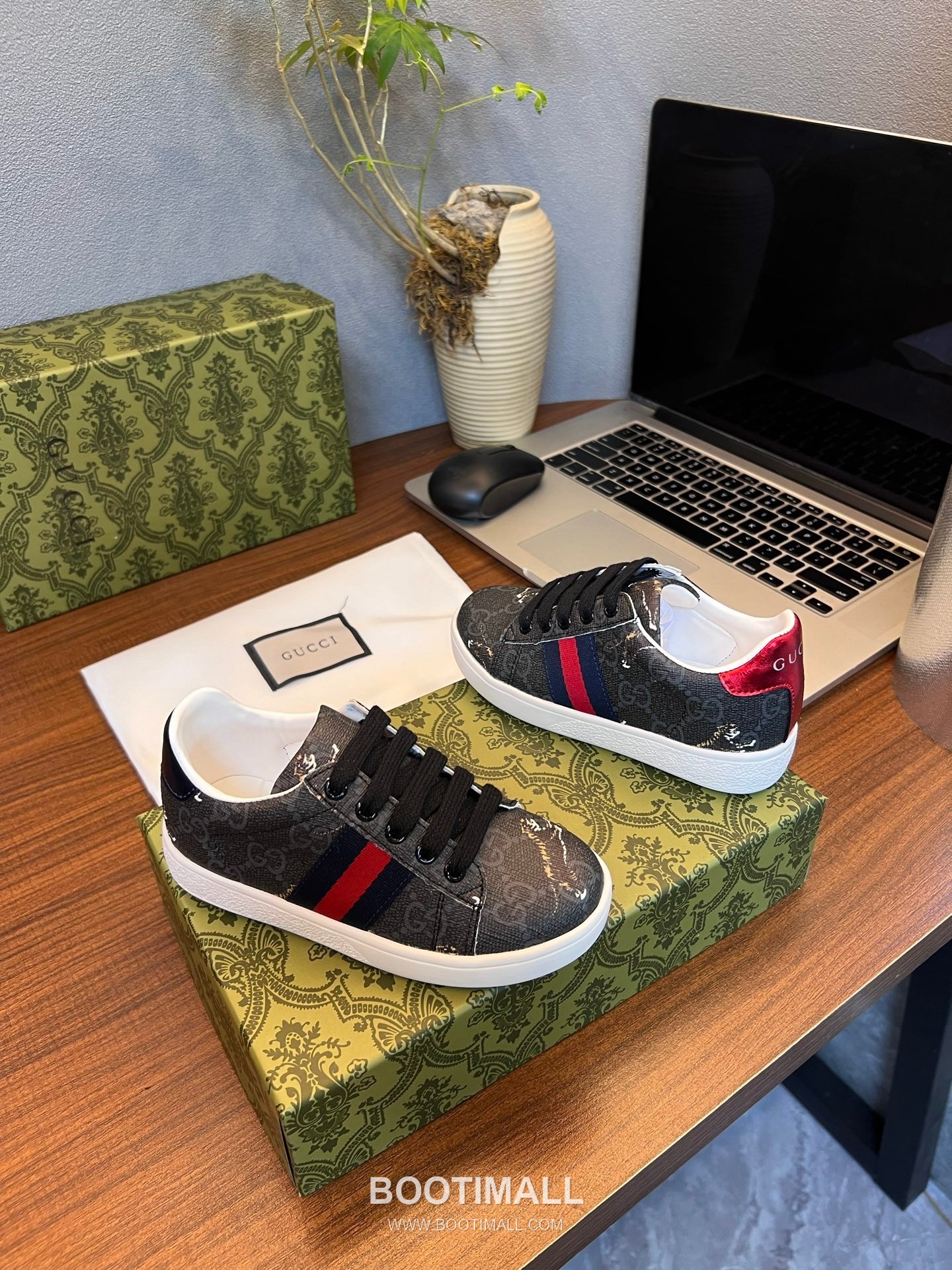 Gucci Breathable Lining Lambskin, Rubber Shoes 구찌 통기성 라이닝 양가죽, 고무 슈즈 2