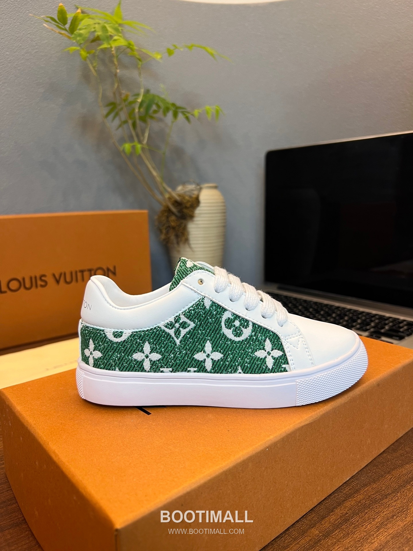 Louis Vuitton Kids Leather Casual Leather Sneakers 루이비통 키즈 레더 캐주얼 레더 스니커즈 5
