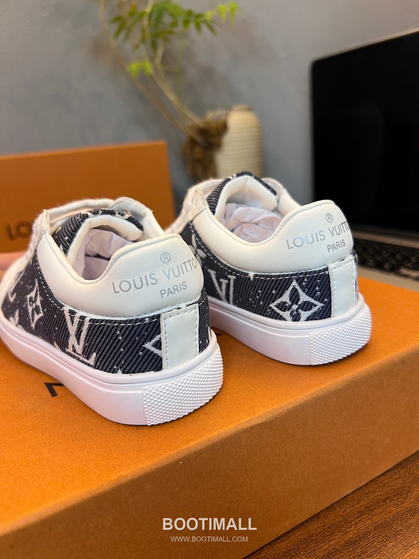 Louis Vuitton Kids Leather Casual Leather Sneakers 루이비통 키즈 레더 캐주얼 레더 스니커즈 8