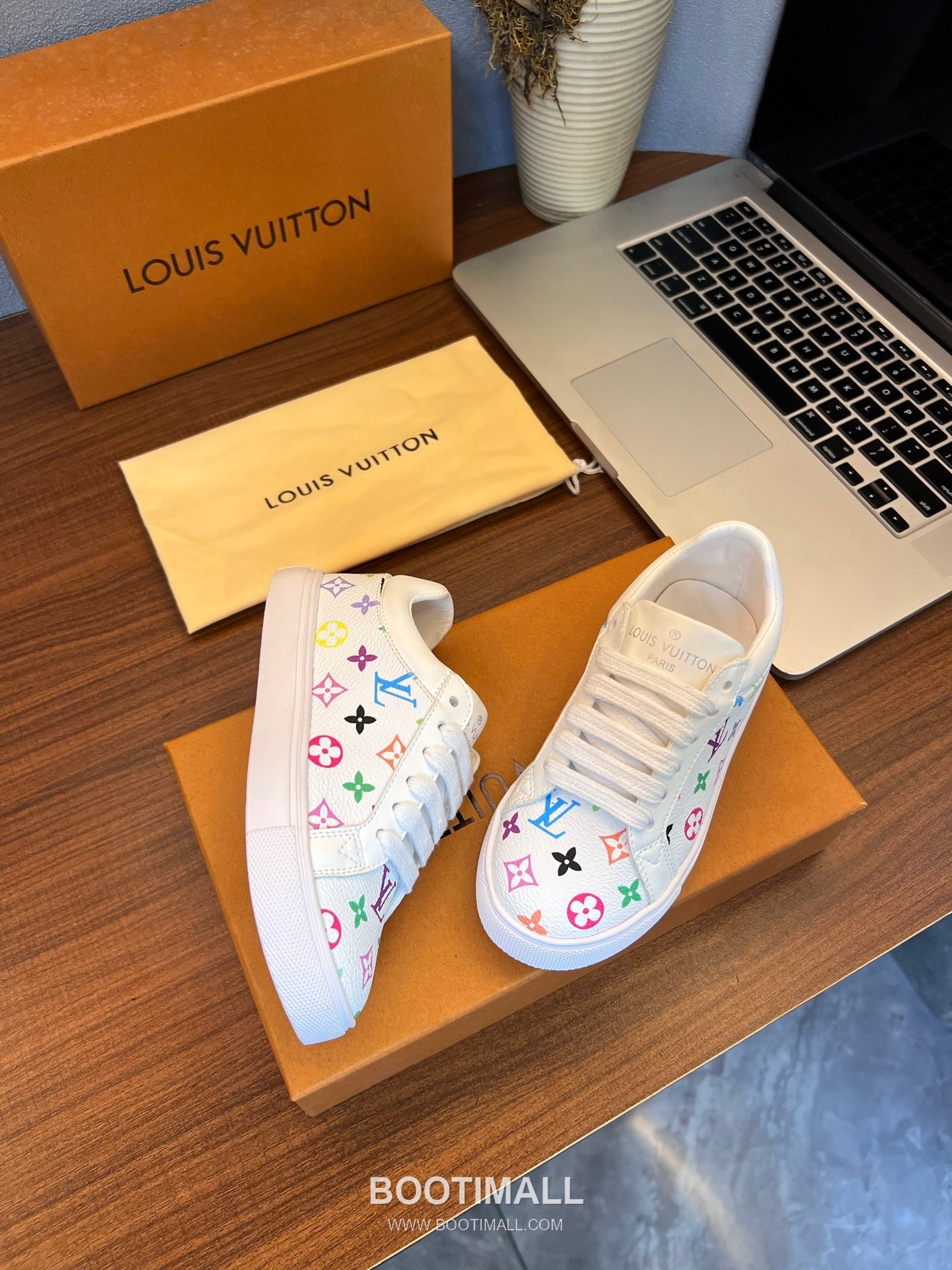Louis Vuitton Kids Leather Casual Leather Sneakers 루이비통 키즈 레더 캐주얼 레더 스니커즈 5