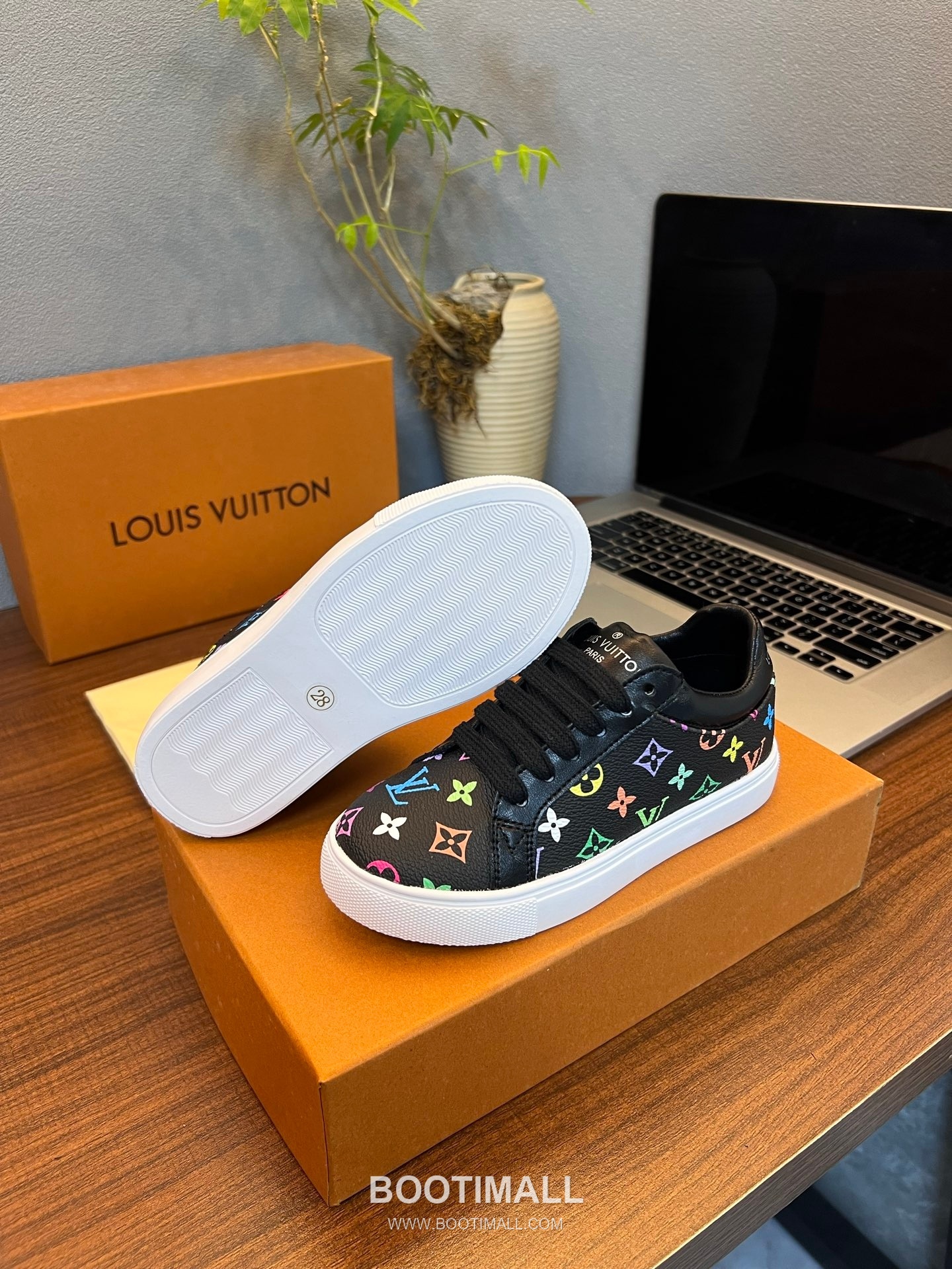 Louis Vuitton Kids Leather Casual Leather Sneakers 루이비통 키즈 레더 캐주얼 레더 스니커즈 9