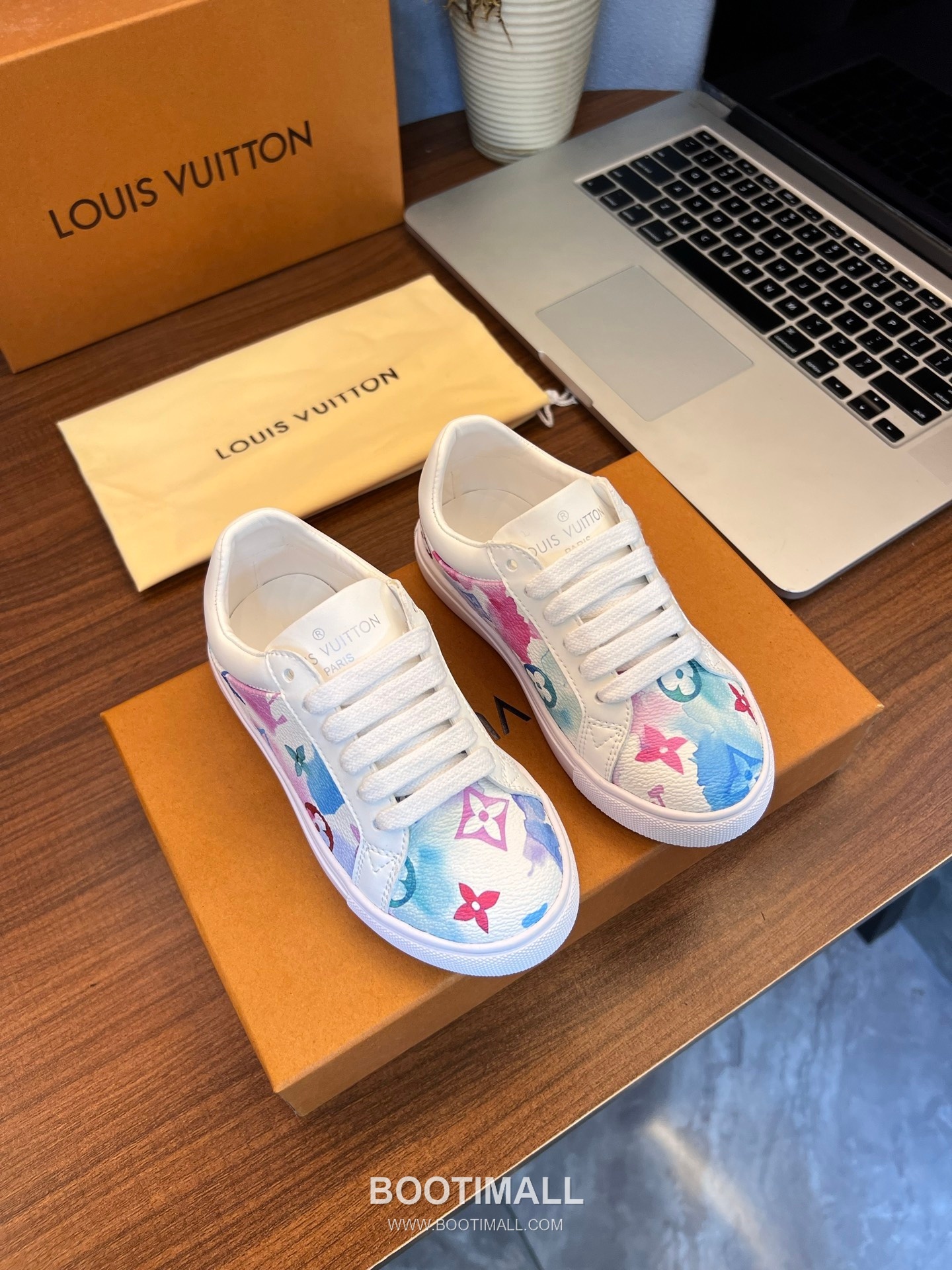 Louis Vuitton Kids Leather Casual Leather Sneakers 루이비통 키즈 레더 캐주얼 레더 스니커즈 3