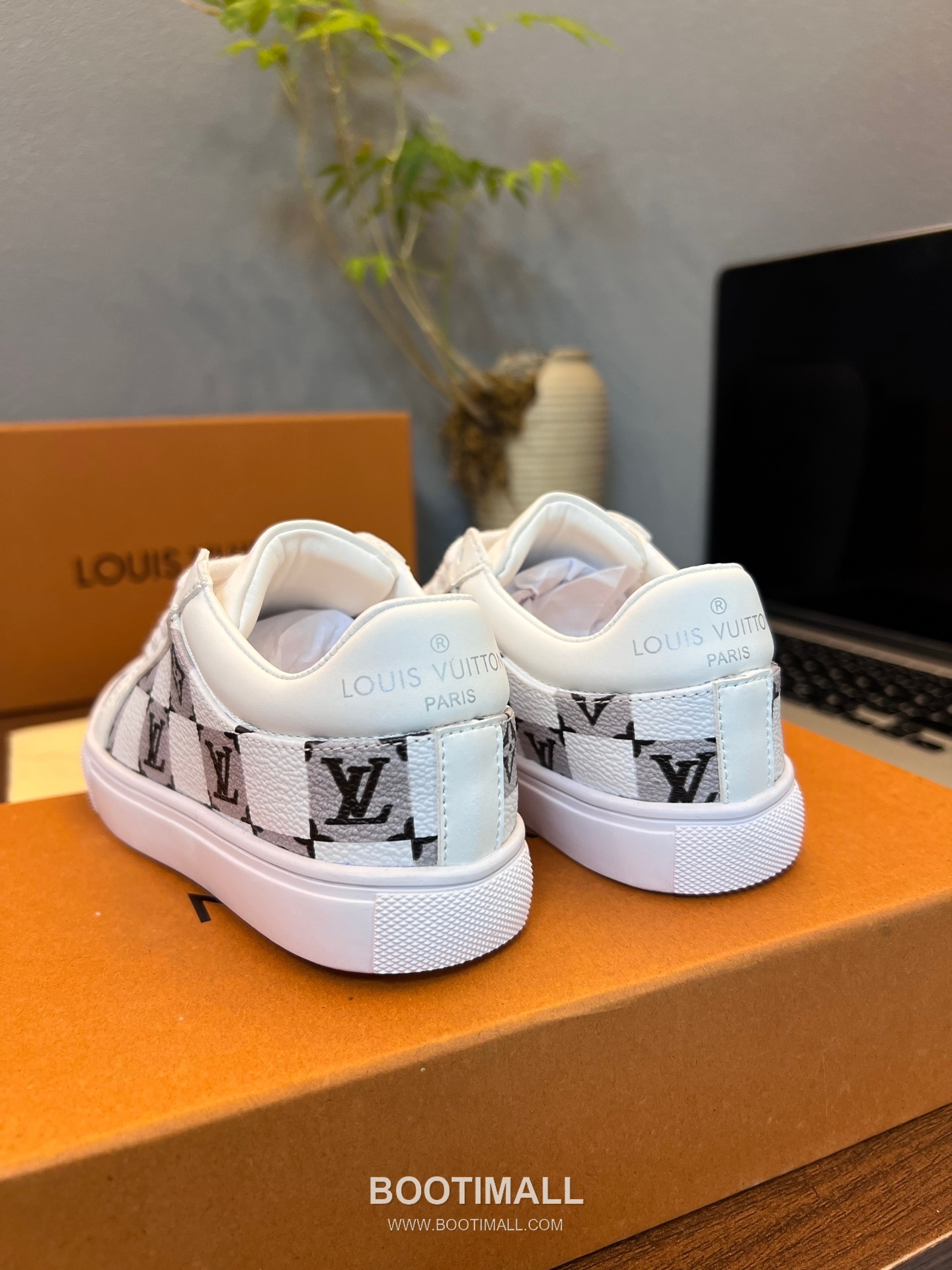 Louis Vuitton Kids Leather Casual Leather Sneakers 루이비통 키즈 레더 캐주얼 레더 스니커즈 8