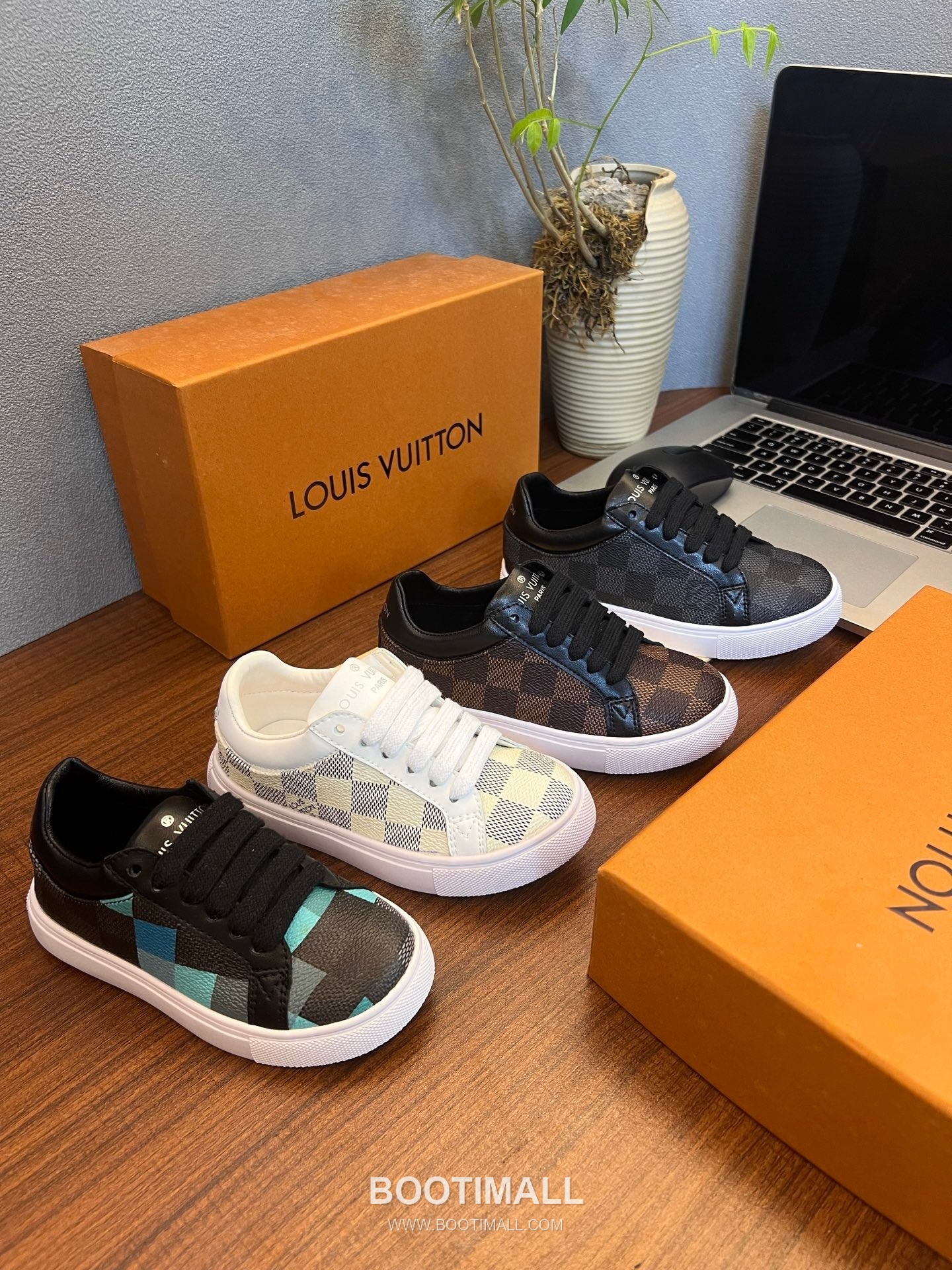 Louis Vuitton Kids Leather Casual Leather Sneakers 루이비통 키즈 레더 캐주얼 레더 스니커즈 2