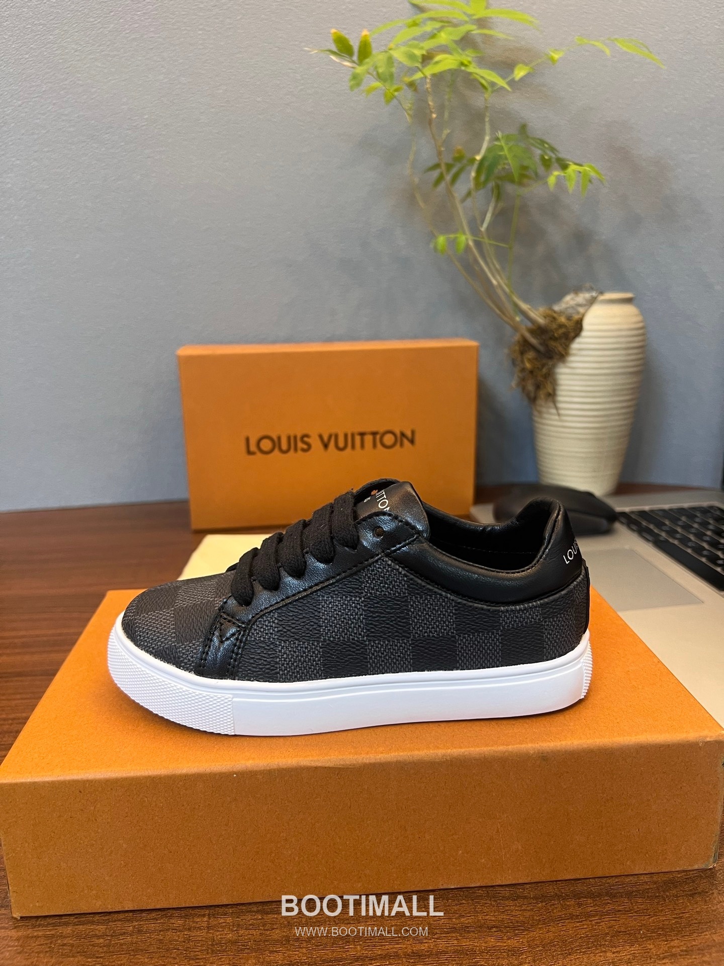Louis Vuitton Kids Leather Casual Leather Sneakers 루이비통 키즈 레더 캐주얼 레더 스니커즈 5