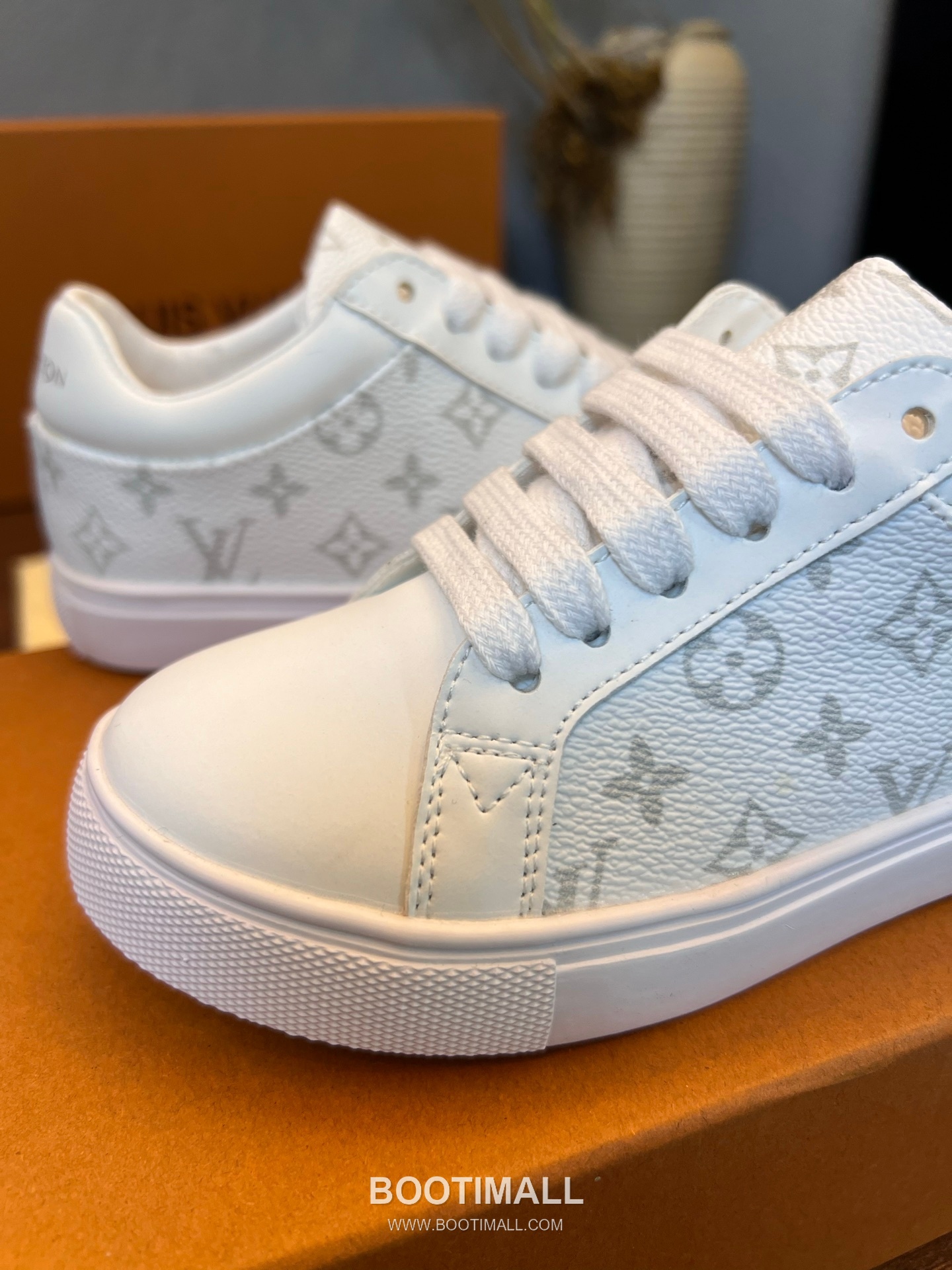 Louis Vuitton Kids Leather Casual Leather Sneakers 루이비통 키즈 레더 캐주얼 레더 스니커즈 7
