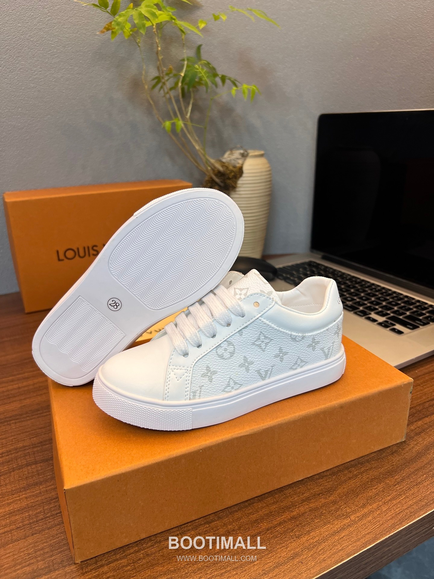 Louis Vuitton Kids Leather Casual Leather Sneakers 루이비통 키즈 레더 캐주얼 레더 스니커즈 8