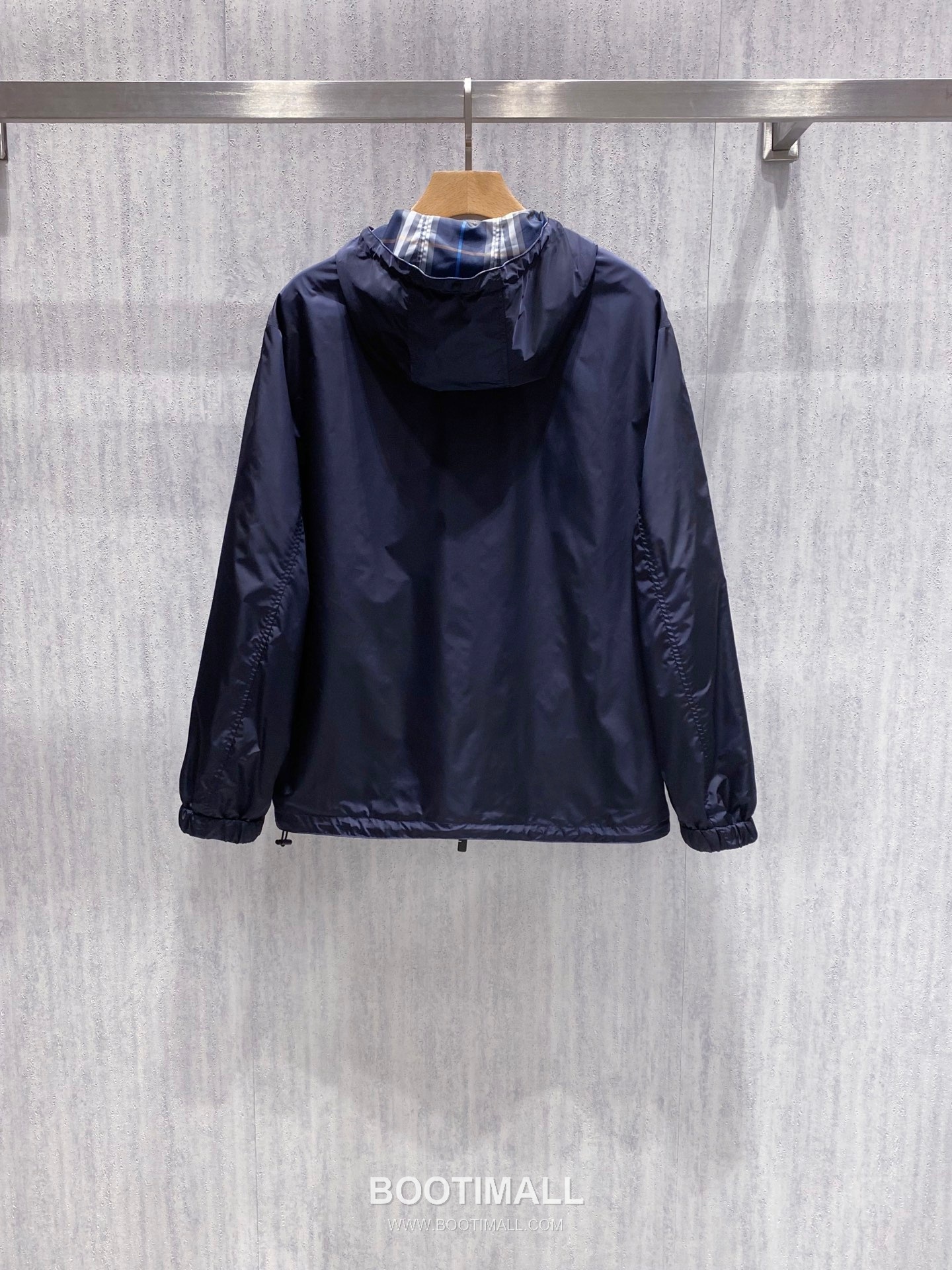 Burberry Oval Patch Hooded Navy Windbreaker 버버리 오벌 패치 후드 네이비 바람막이 11