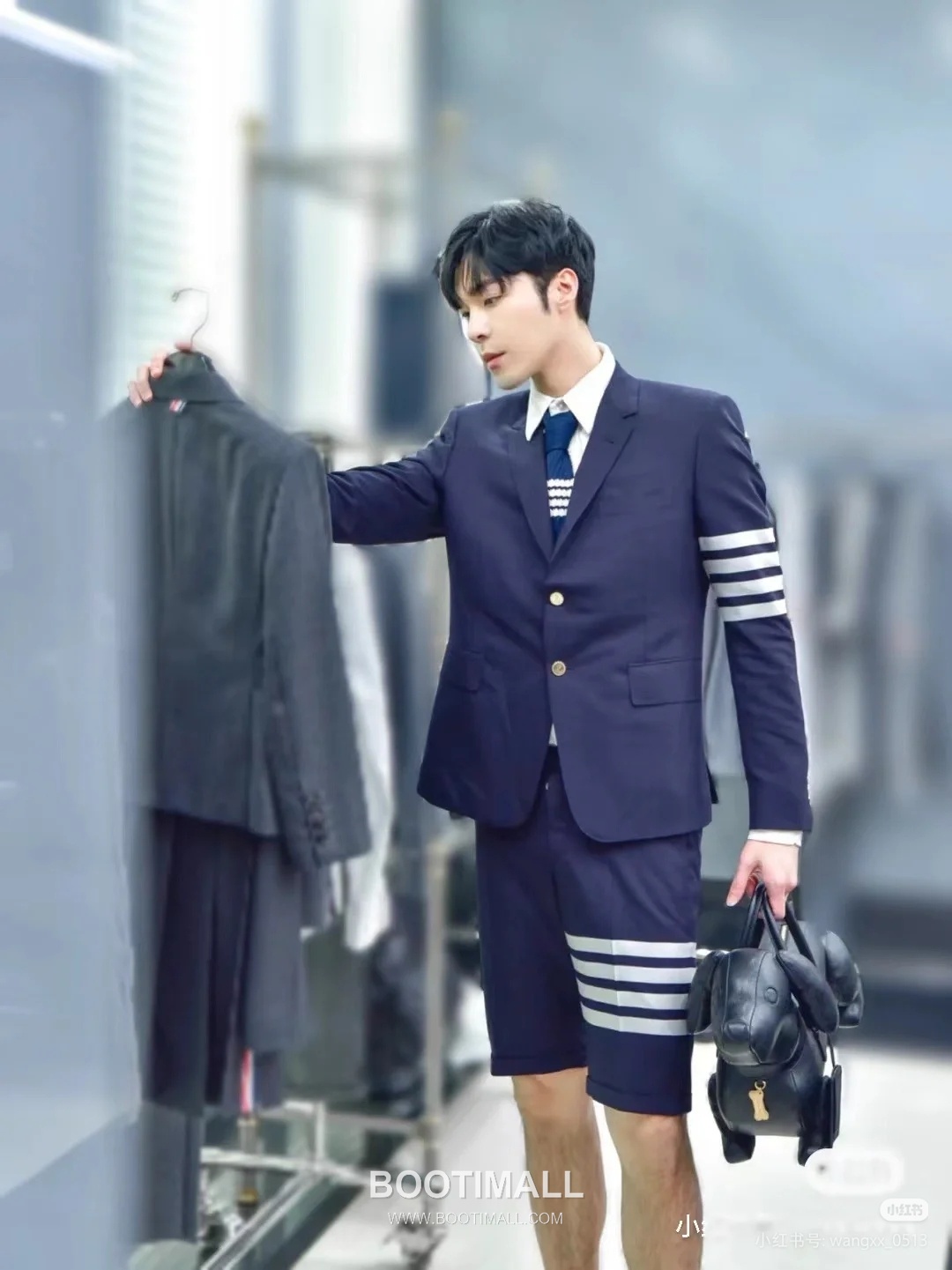 Burberry Striped Sleeve Wool Blazer Wool Blue 버버리 스트라이프 슬리브 울 블레이저 울 블루 3