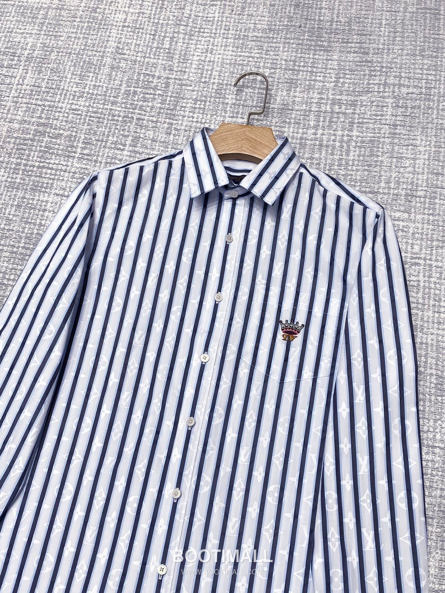 Thom Browne 2026 Early Spring Plaid Shirt Jacket Cotton Blend Grey 톰브라운 2026 얼리 스프링 체크 셔츠 자켓 코튼 블렌드 블루 3