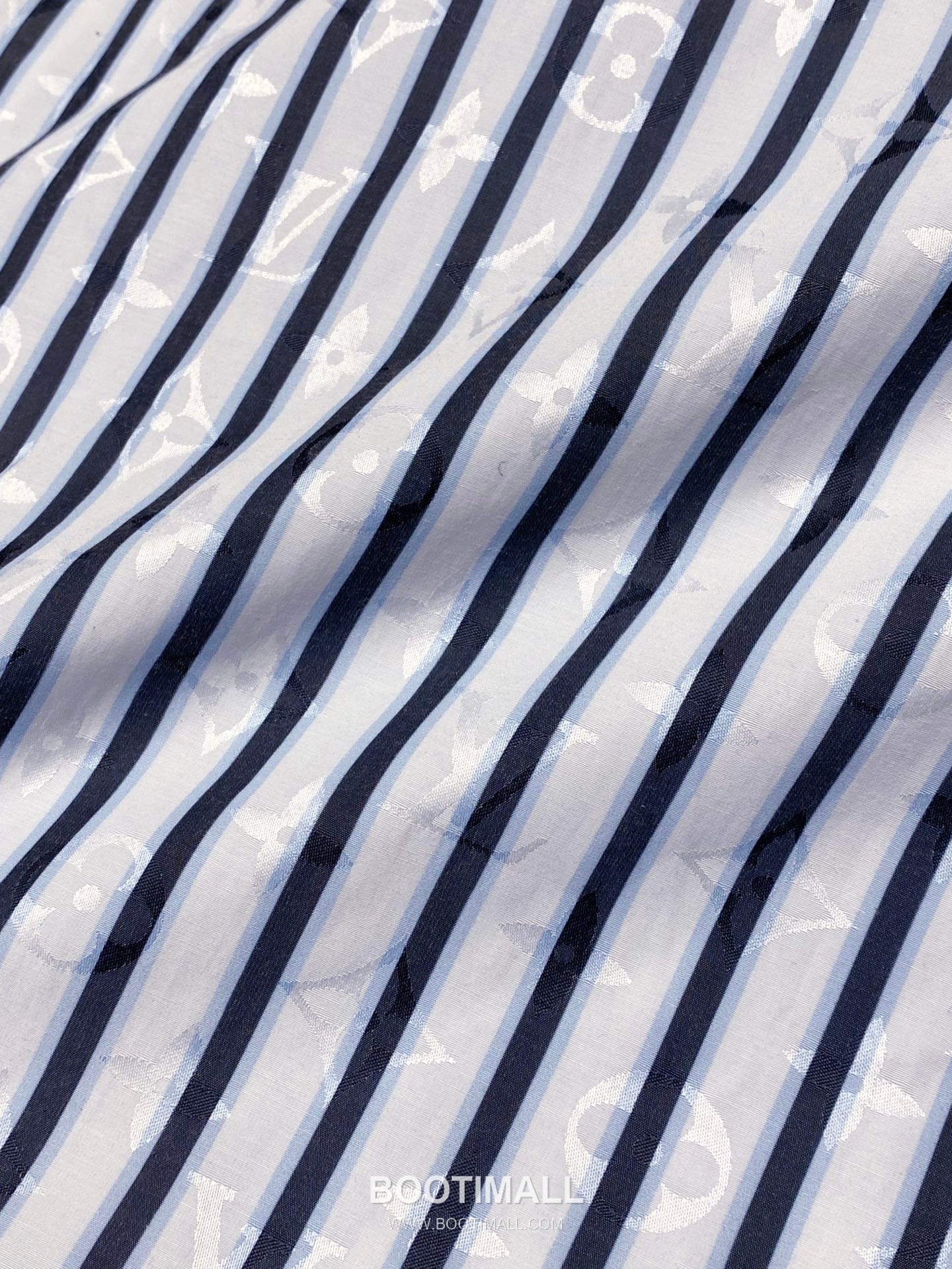 Thom Browne 2026 Early Spring Plaid Shirt Jacket Cotton Blend Grey 톰브라운 2026 얼리 스프링 체크 셔츠 자켓 코튼 블렌드 블루 8