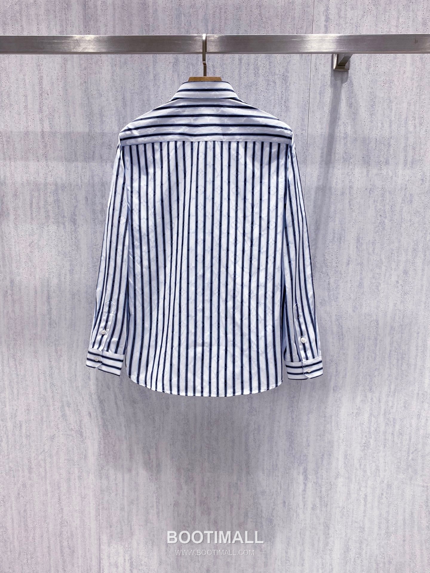 Thom Browne 2026 Early Spring Plaid Shirt Jacket Cotton Blend Grey 톰브라운 2026 얼리 스프링 체크 셔츠 자켓 코튼 블렌드 블루 13