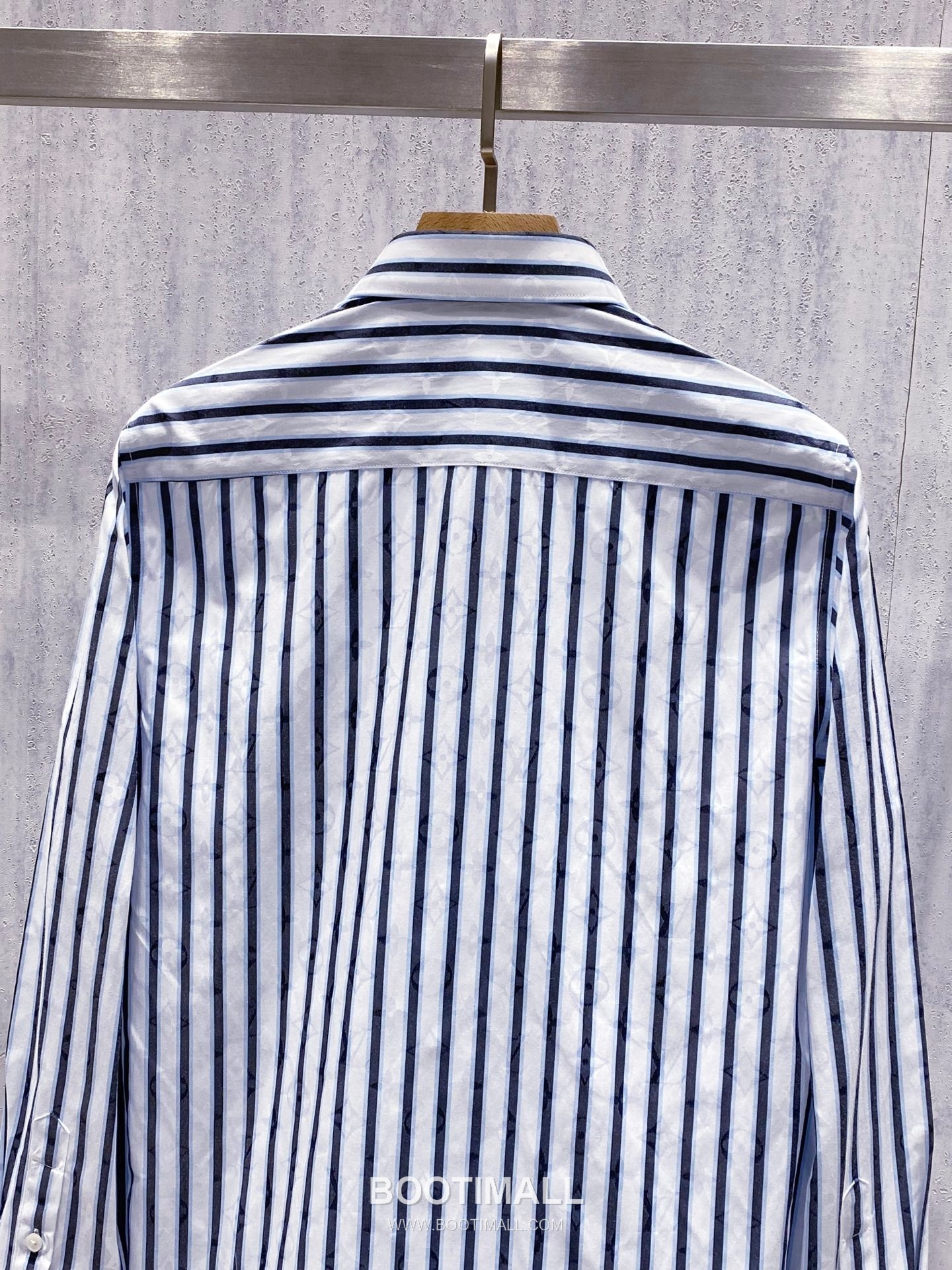 Thom Browne 2026 Early Spring Plaid Shirt Jacket Cotton Blend Grey 톰브라운 2026 얼리 스프링 체크 셔츠 자켓 코튼 블렌드 블루 15