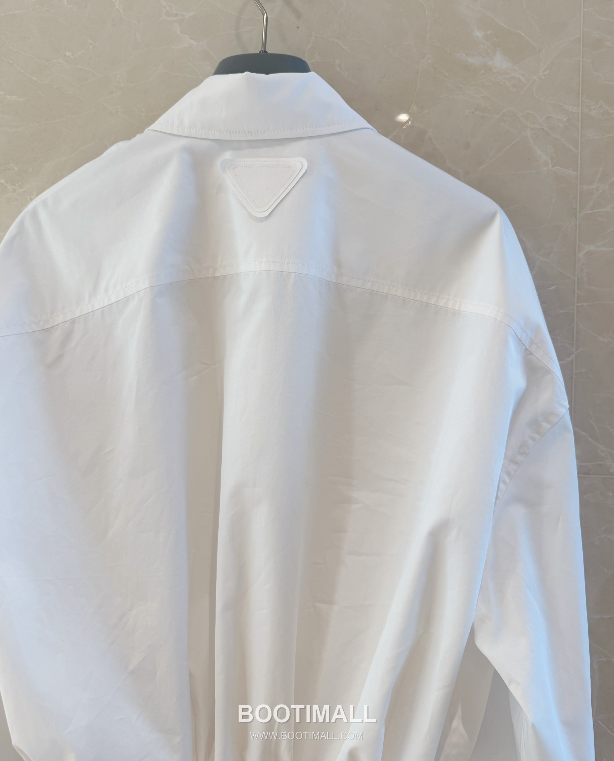 Prada Drawstring Detail Shirt White 프라다 드로스트링 디테일 셔츠 화이트 17