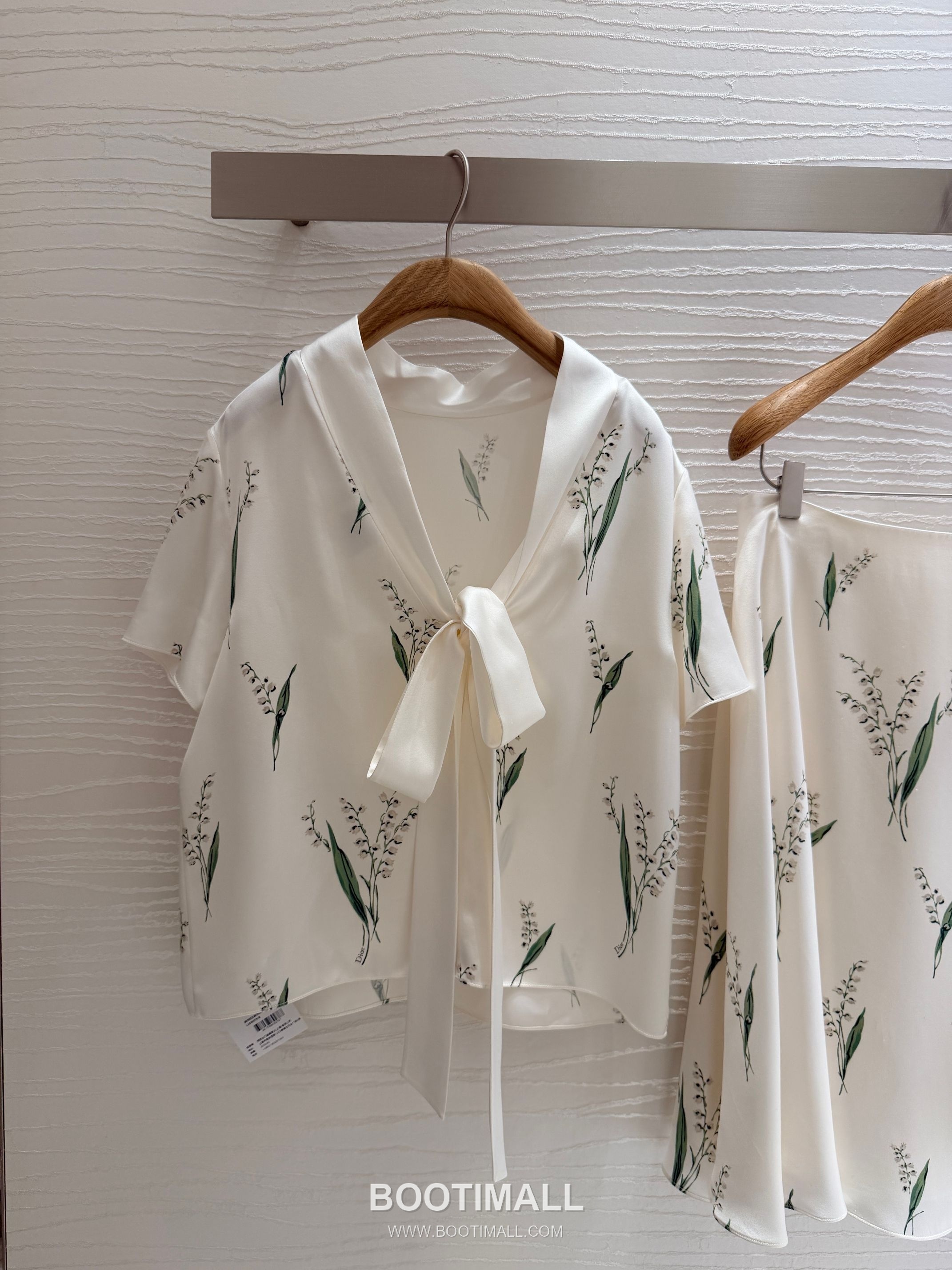 Dior 디올 Lily Print Silk Set Silk Ivory Outfit 은방울꽃 실크 세트 실크 아이보리 세트 의류 3