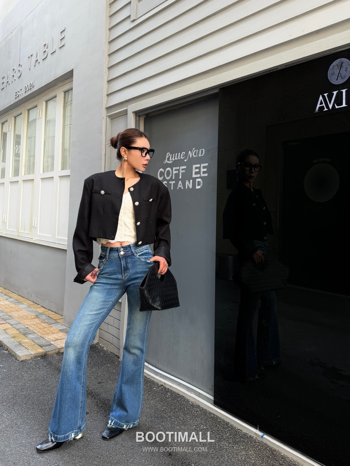 Prada High Waist Flare Jeans Denim Pants 프라다 하이웨스트 플레어 진 데님 팬츠 1