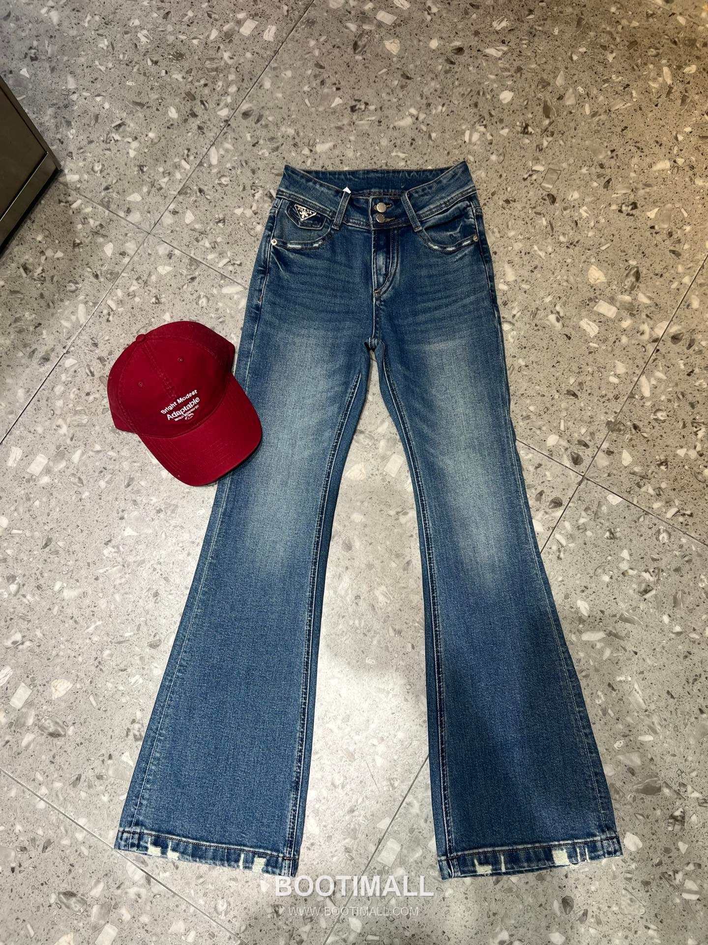 Prada High Waist Flare Jeans Denim Pants 프라다 하이웨스트 플레어 진 데님 팬츠 7