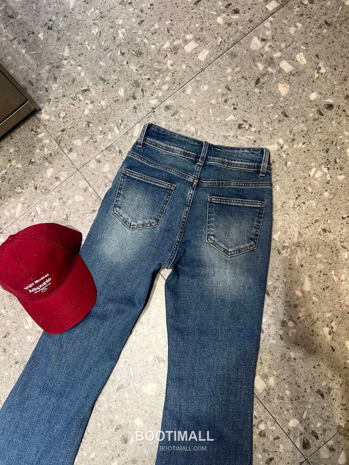 Prada High Waist Flare Jeans Denim Pants 프라다 하이웨스트 플레어 진 데님 팬츠 11