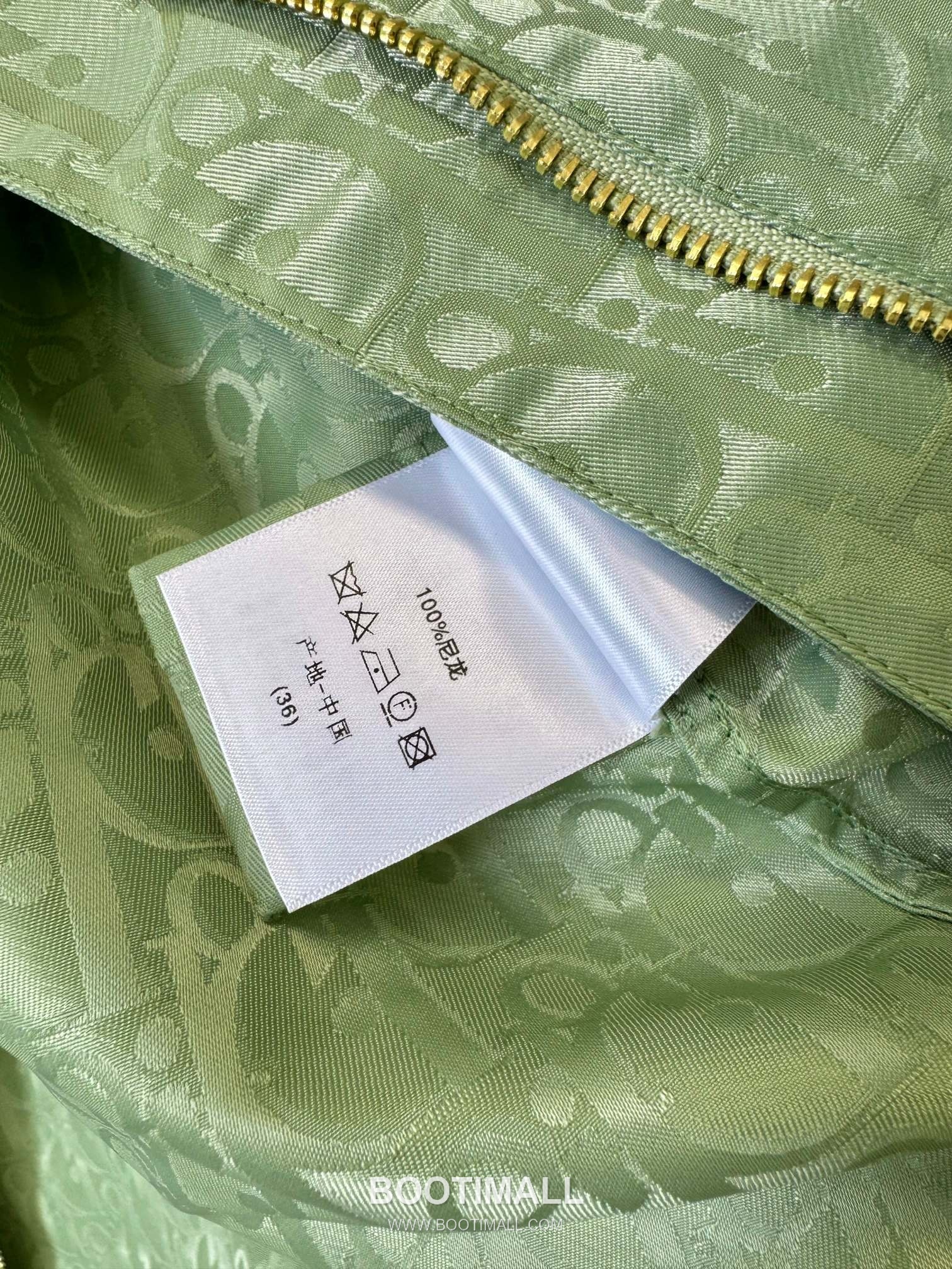 Dior Early Spring Monogram Hooded Navy Windbreaker 디올 얼리 스프링 모노그램 후드 네이비 바람막이 14