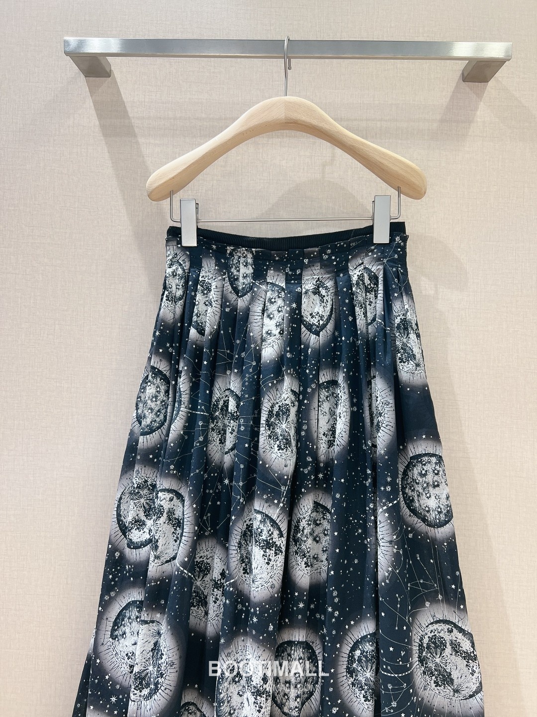 Dior Cosmic Print Skirt Cotton Black 디올 코스믹 프린트 스커트 코튼 블랙 5