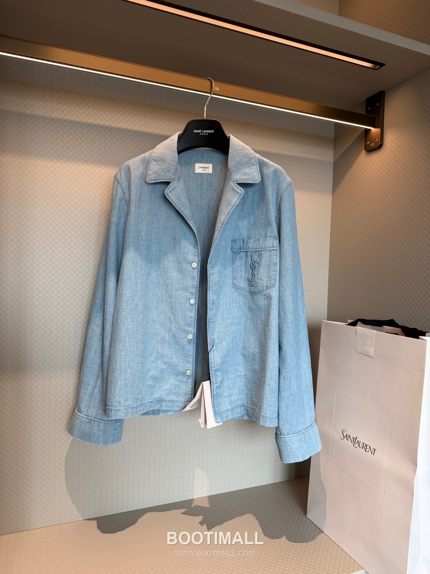 Saint Laurent Logo Denim Shirt Denim Cotton Light Blue 생로랑 로고 데님 셔츠 데님 코튼 라이트 블루 1