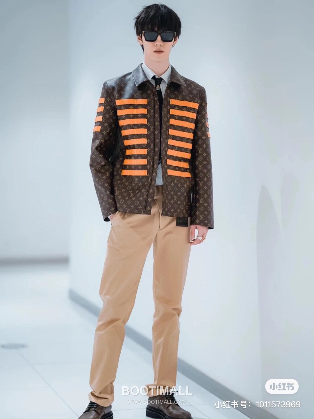 Louis Vuitton Nigo Monogram Leather Cowhide Leather Brown Jacket 루이비통 니고 모노그램 레더 소가죽 브라운 자켓 4