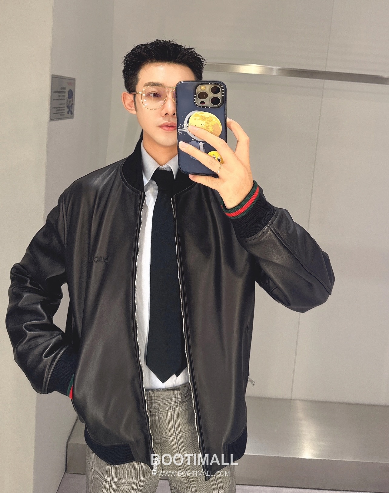 Gucci GG Lambskin Bomber Lambskin Black Down Jacket 구찌 GG 램스킨 봄버 램스킨 블랙 다운 재킷 2