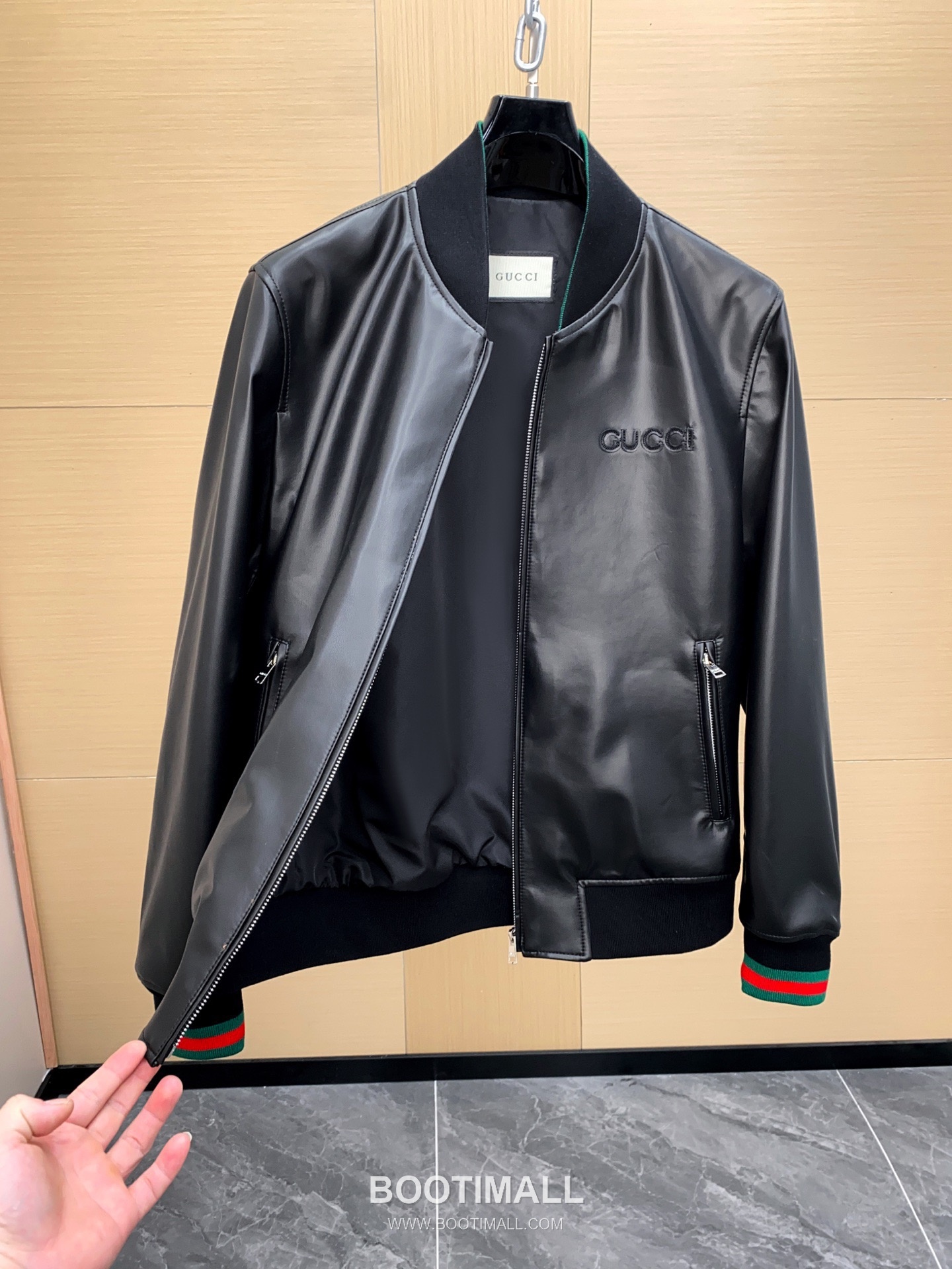 Gucci GG Lambskin Bomber Lambskin Black Down Jacket 구찌 GG 램스킨 봄버 램스킨 블랙 다운 재킷 13