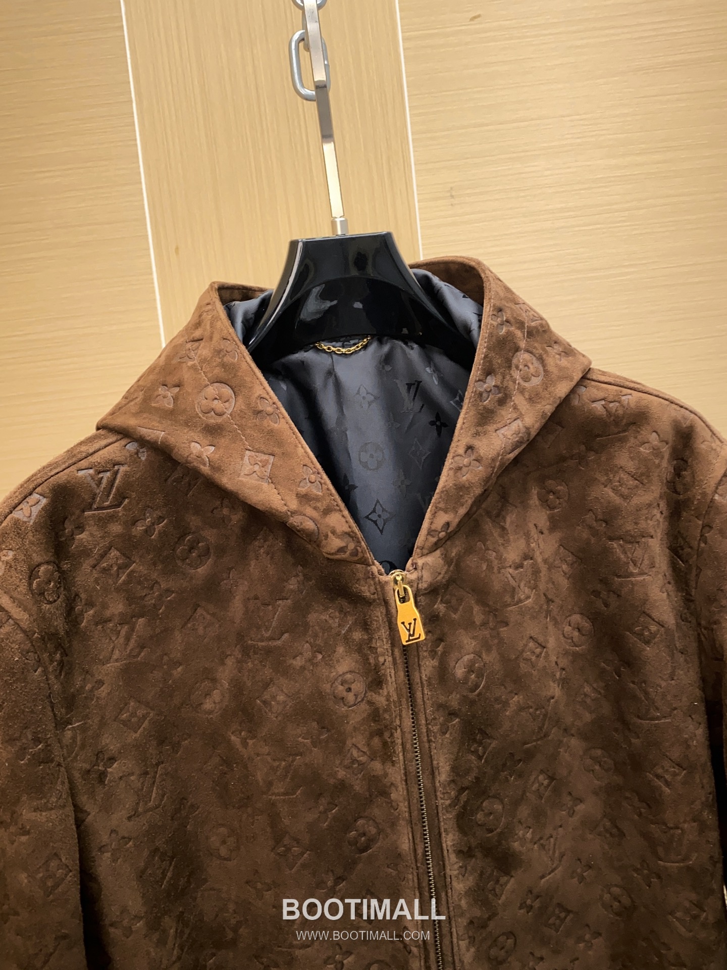 Louis Vuitton Monogram Suede Hooded Suede Brown Jacket 루이비통 모노그램 스웨이드 후드 스웨이드 브라운 자켓 11