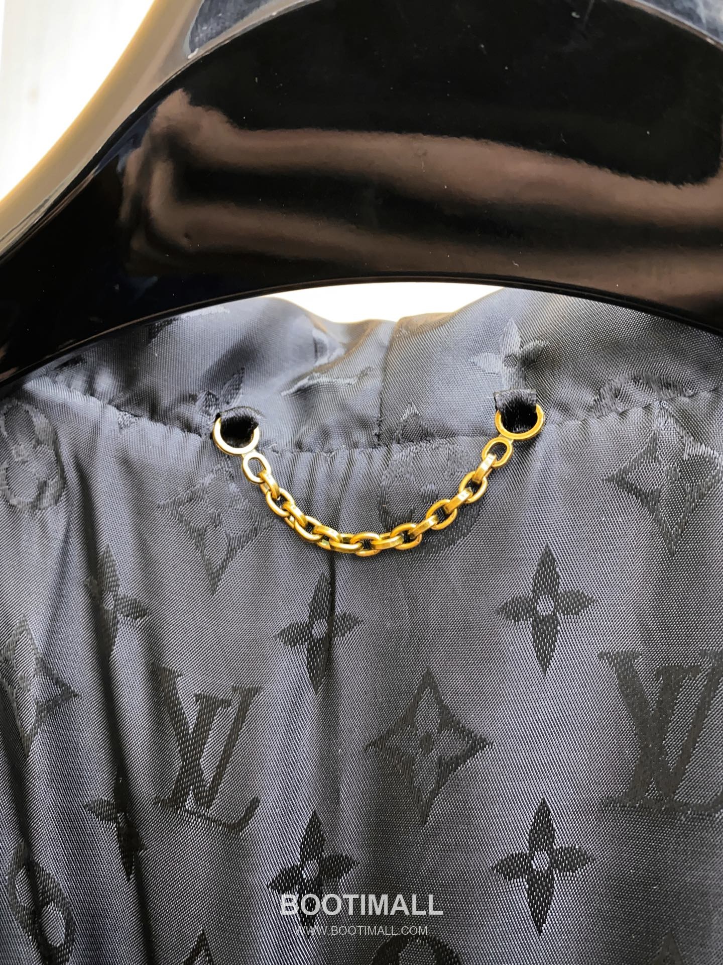 Louis Vuitton Monogram Suede Hooded Suede Brown Jacket 루이비통 모노그램 스웨이드 후드 스웨이드 브라운 자켓 16