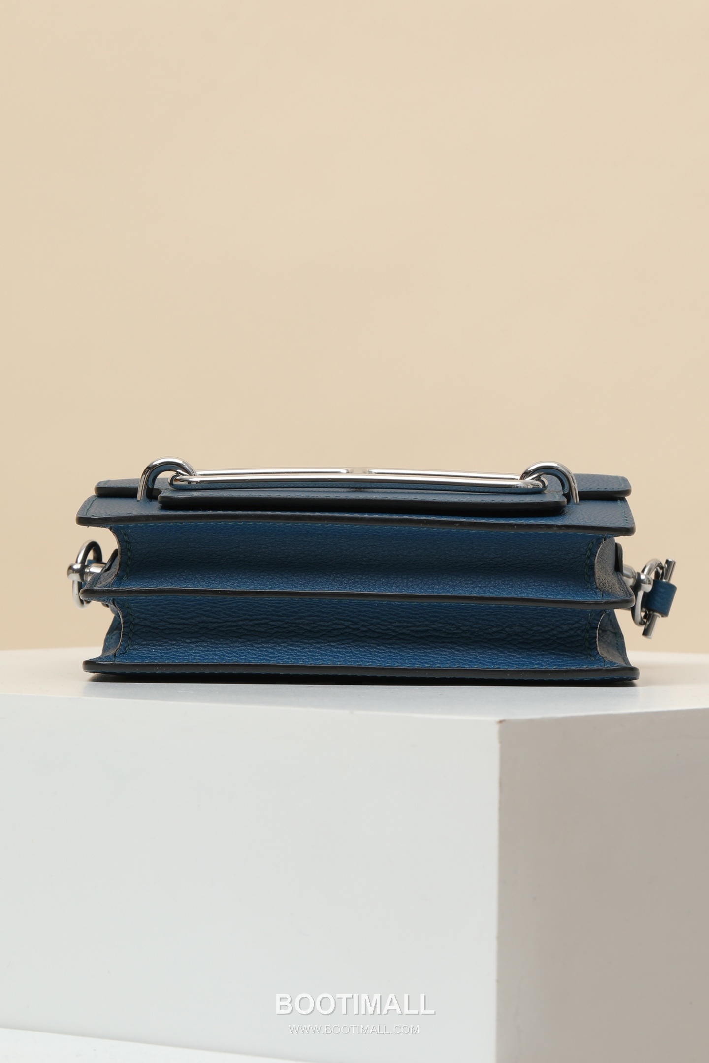 Hermes ZB19 Evercolor Mini Evercolor Calfskin Dark Blue Shoulder Bag 에르메스 ZB19 에버컬러 미니 에버컬러 송아지가죽 다크블루 숄더백 18cm 6