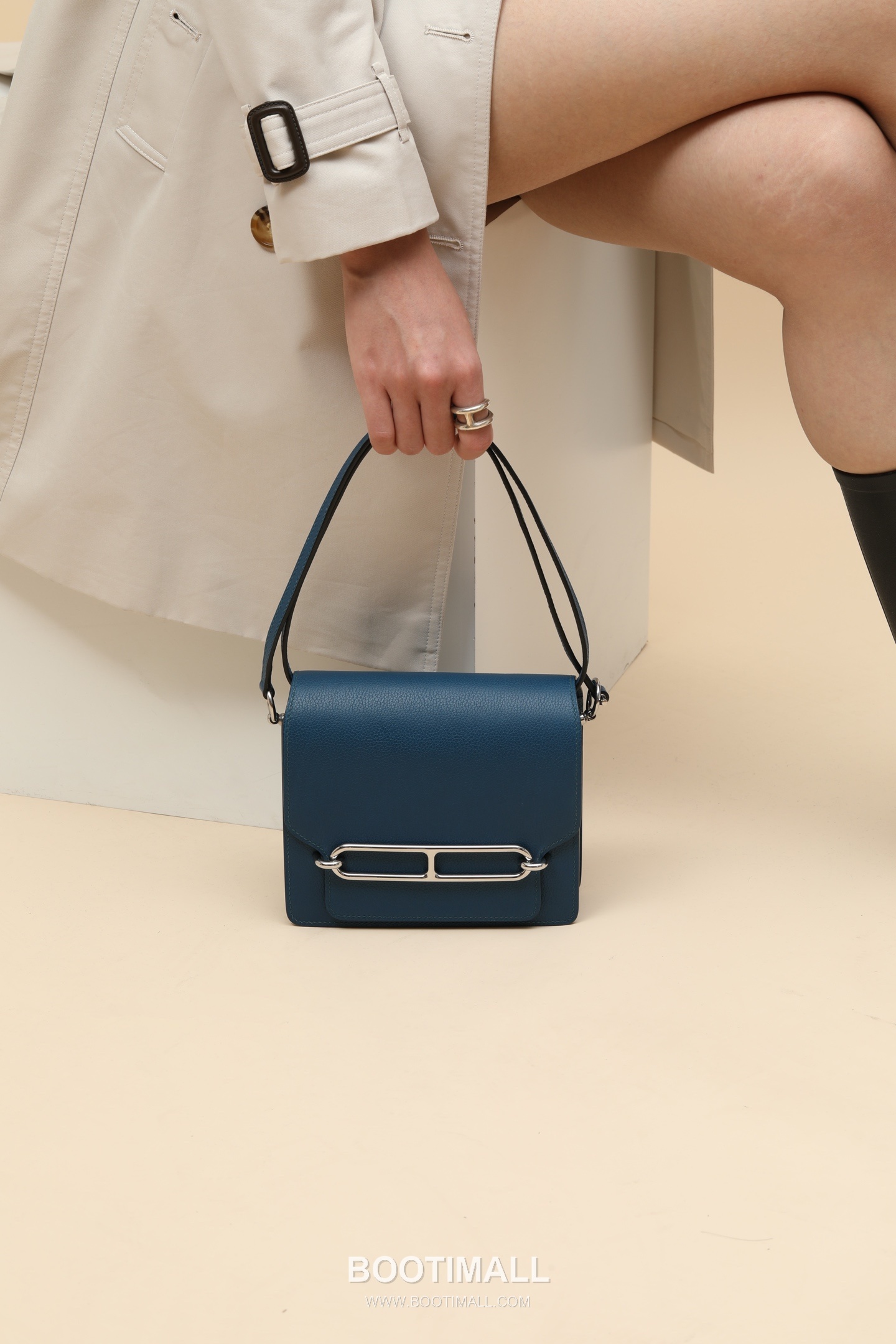 Hermes ZB19 Evercolor Mini Evercolor Calfskin Dark Blue Shoulder Bag 에르메스 ZB19 에버컬러 미니 에버컬러 송아지가죽 다크블루 숄더백 18cm 8