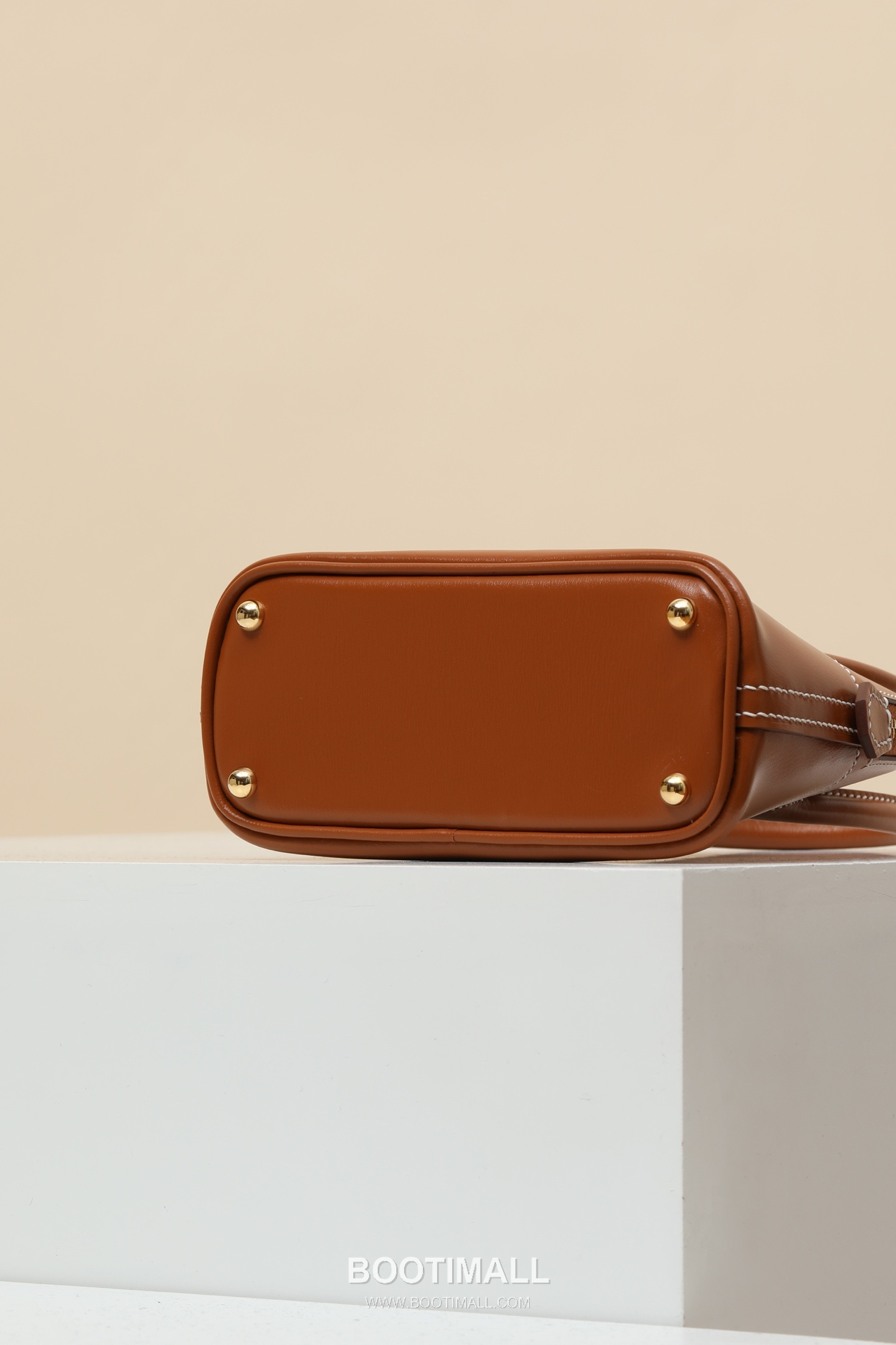 Hermes Box Mini Crossbody Box Calf Leather Brown Crossbody Bag 에르메스 박스 미니 크로스백 박스 카프 레더 브라운 15cm 6
