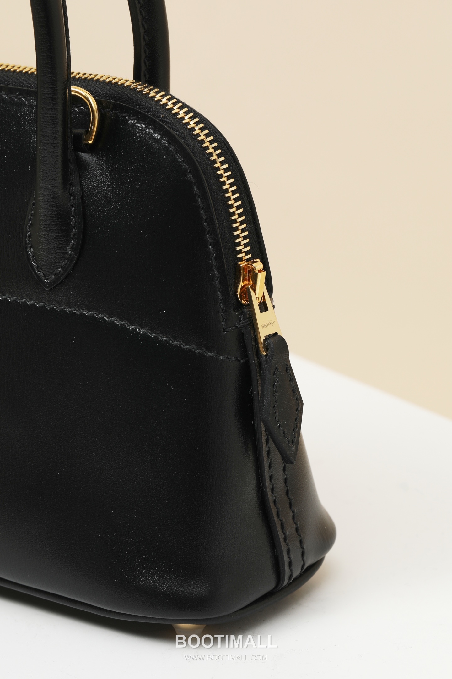 Hermes BO15 Box Crossbody Box Calf Leather Black Crossbody Bag 에르메스 BO15 박스 크로스바디 박스 카프스킨 블랙 크로스백 15cm 4